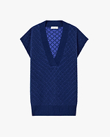 V-Neck Dress | The Moment 05