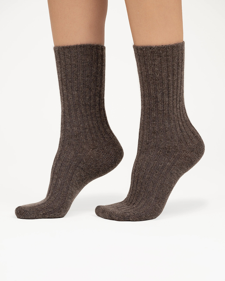 Women's Essential Socks - Brown