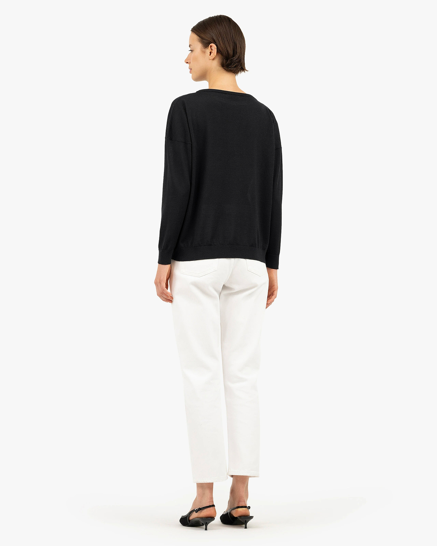 Belvoir Boat Neck Sweater - Black Cashmere / Seta