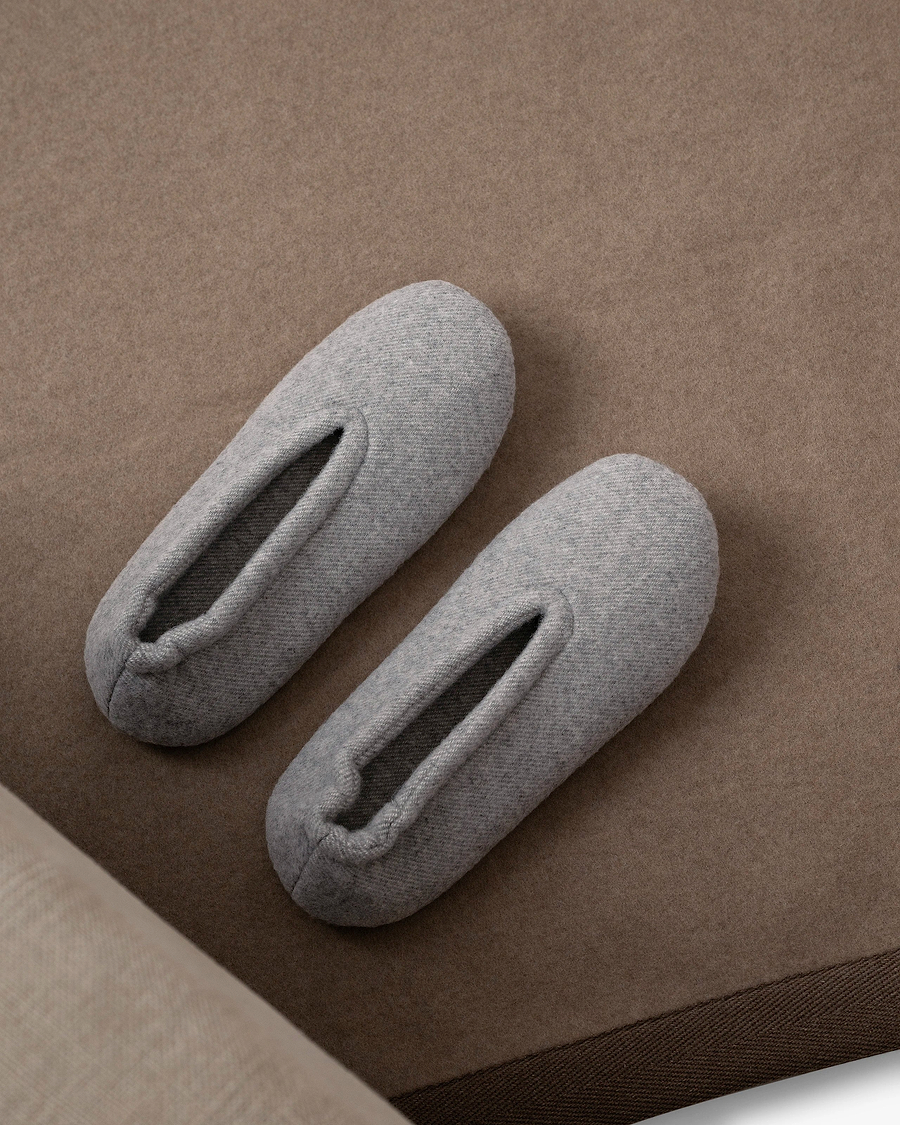 Jumeirah Ballet Slippers - Grey Cashmere
