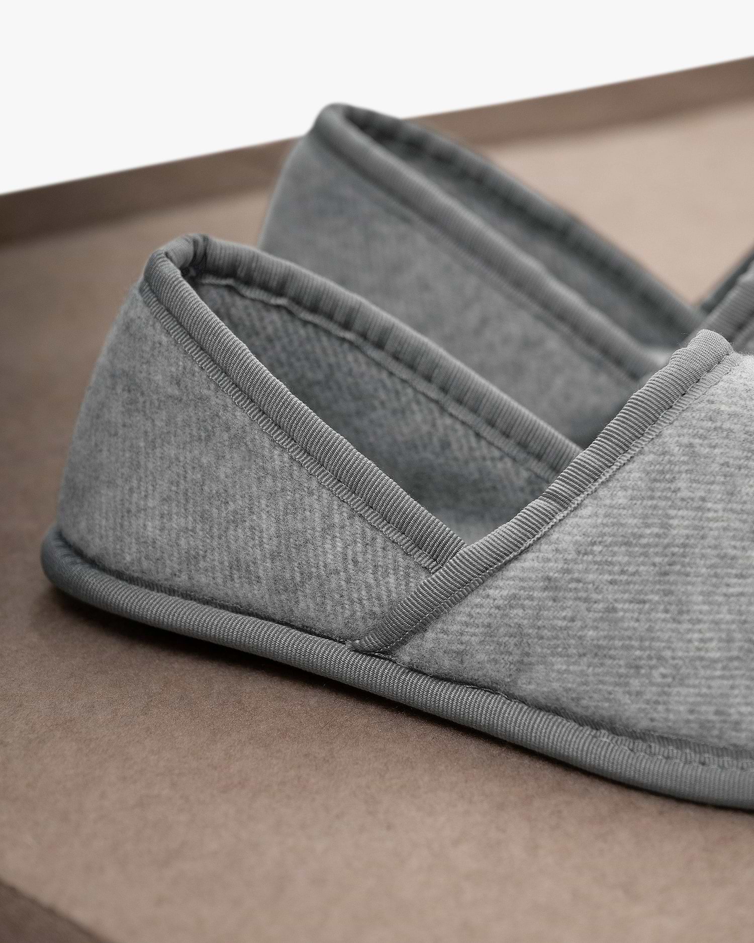 Hem Wedge ergonomiche pantofole di Suecos® colore grigio Hem Wedge ergonomiche pantofole di Suecos® colore grigio
