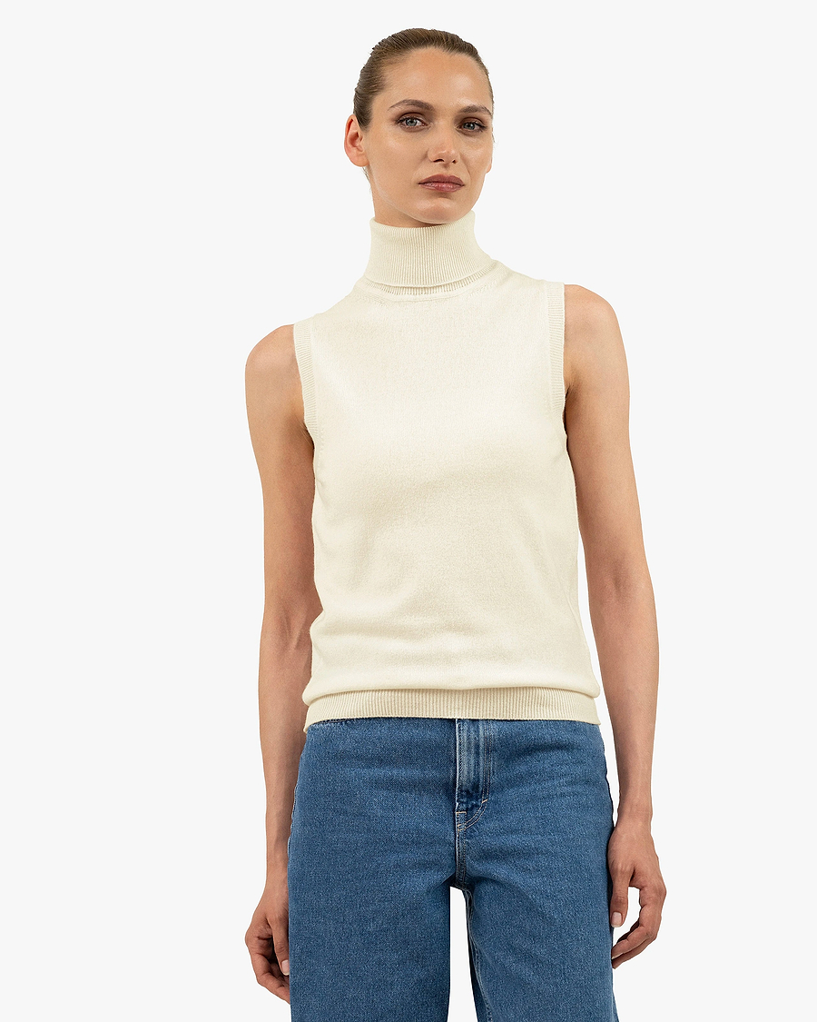 Essential Turtleneck Top - White Cashmere