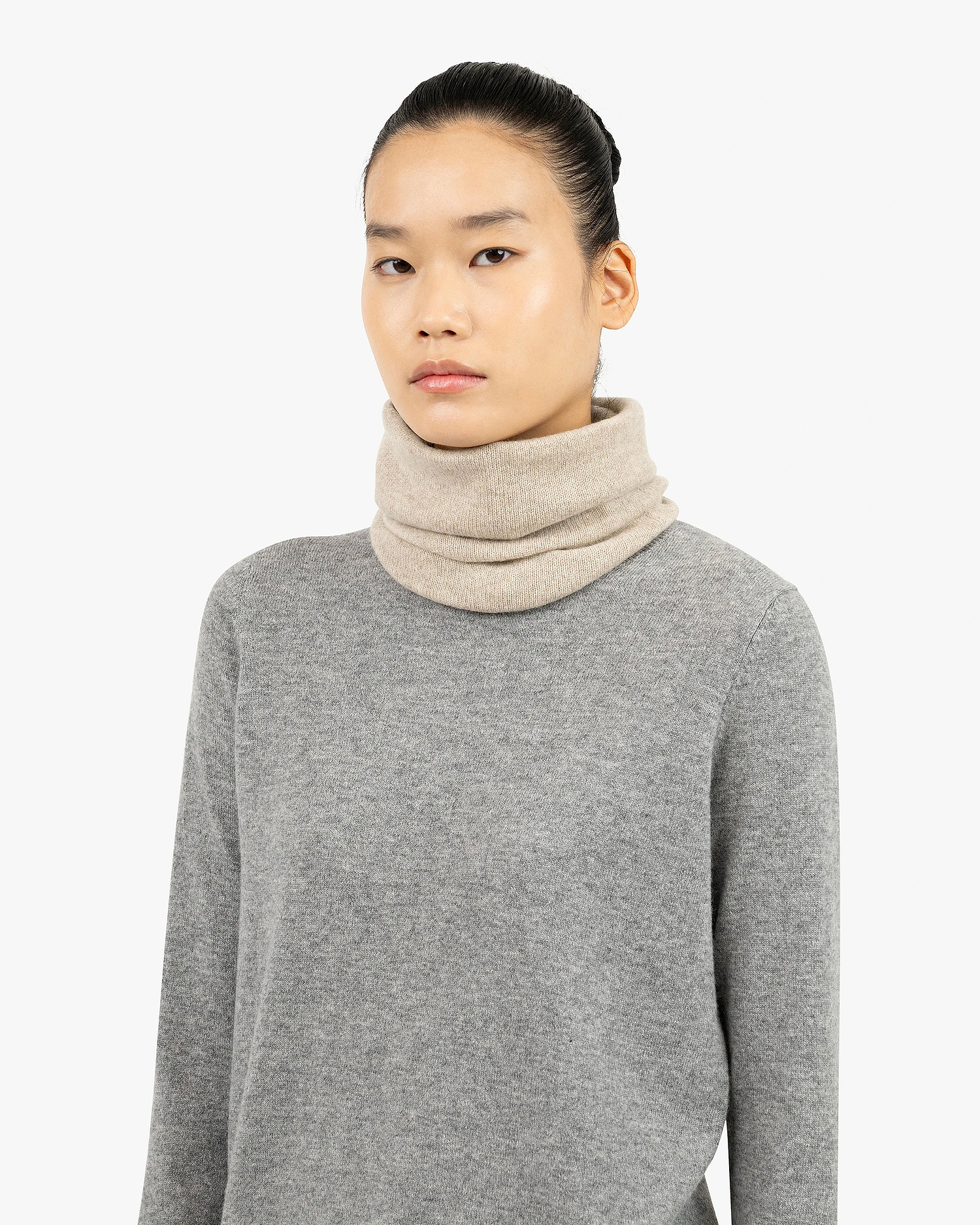 Essential Neck Warmer - Beige Cashmere