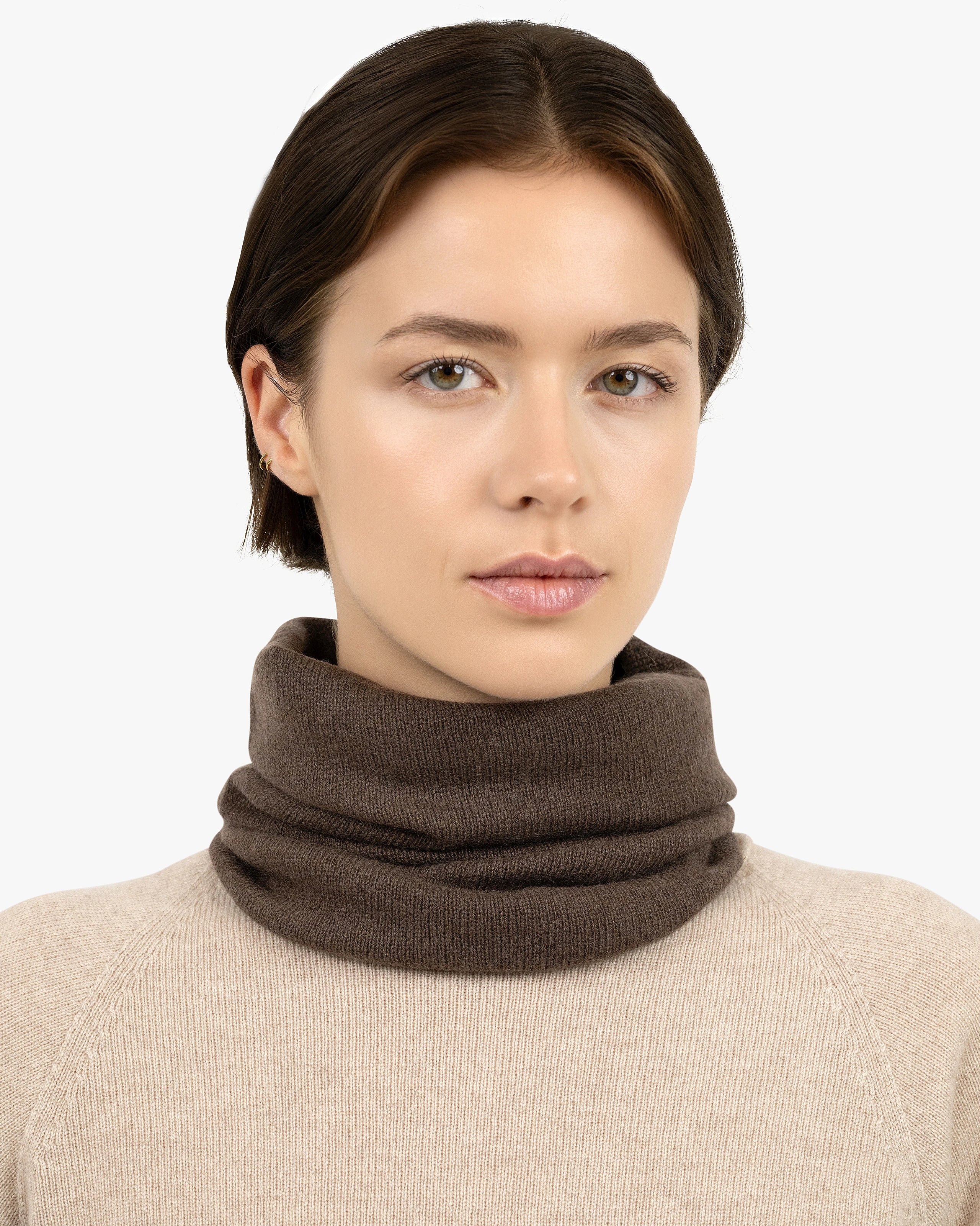 Essential Neck Warmer - Brown Cashmere
