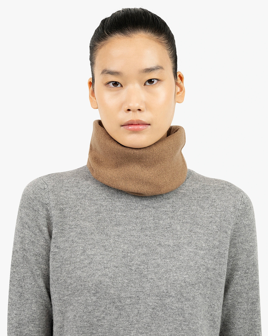Essential Neck Warmer - Camel Cashmere