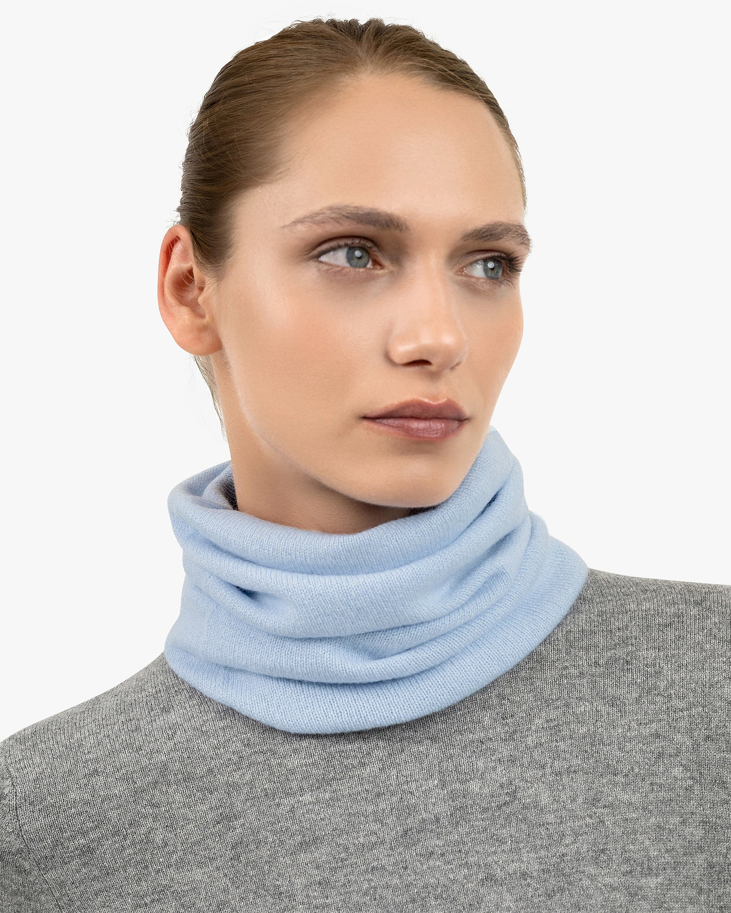 Essential Neck Warmer - Light Blue Cashmere