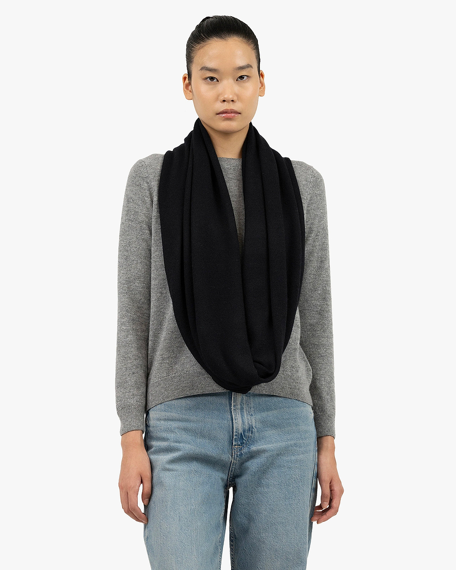 Infinity Wrap - Black Cashmere