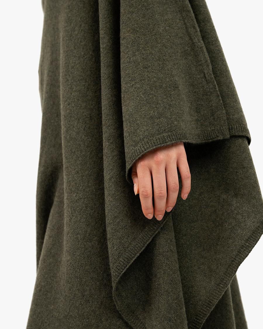 Mayfair Poncho - Green Cashmere