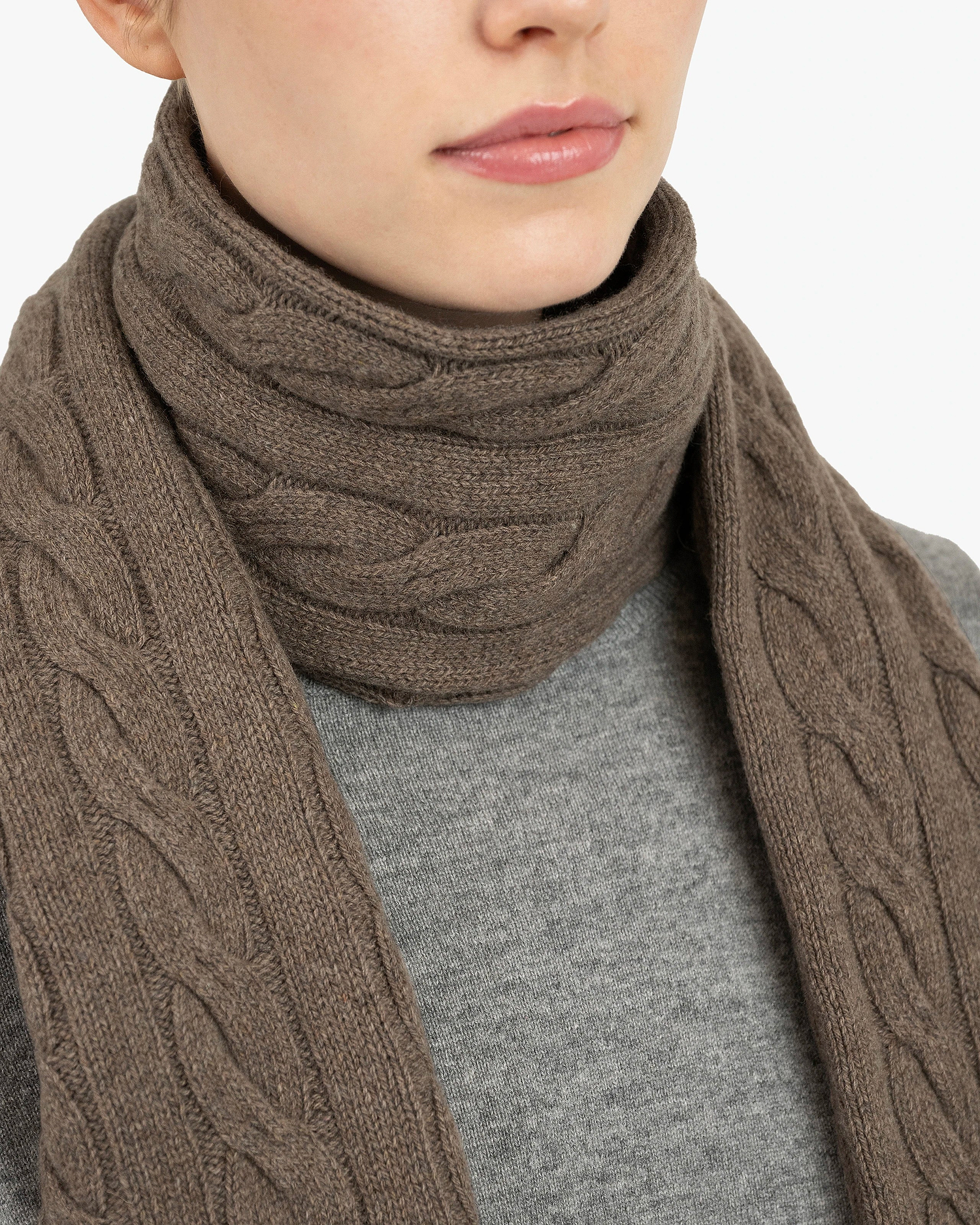 Cable Knit Maxi Scarf - Brown Cashmere