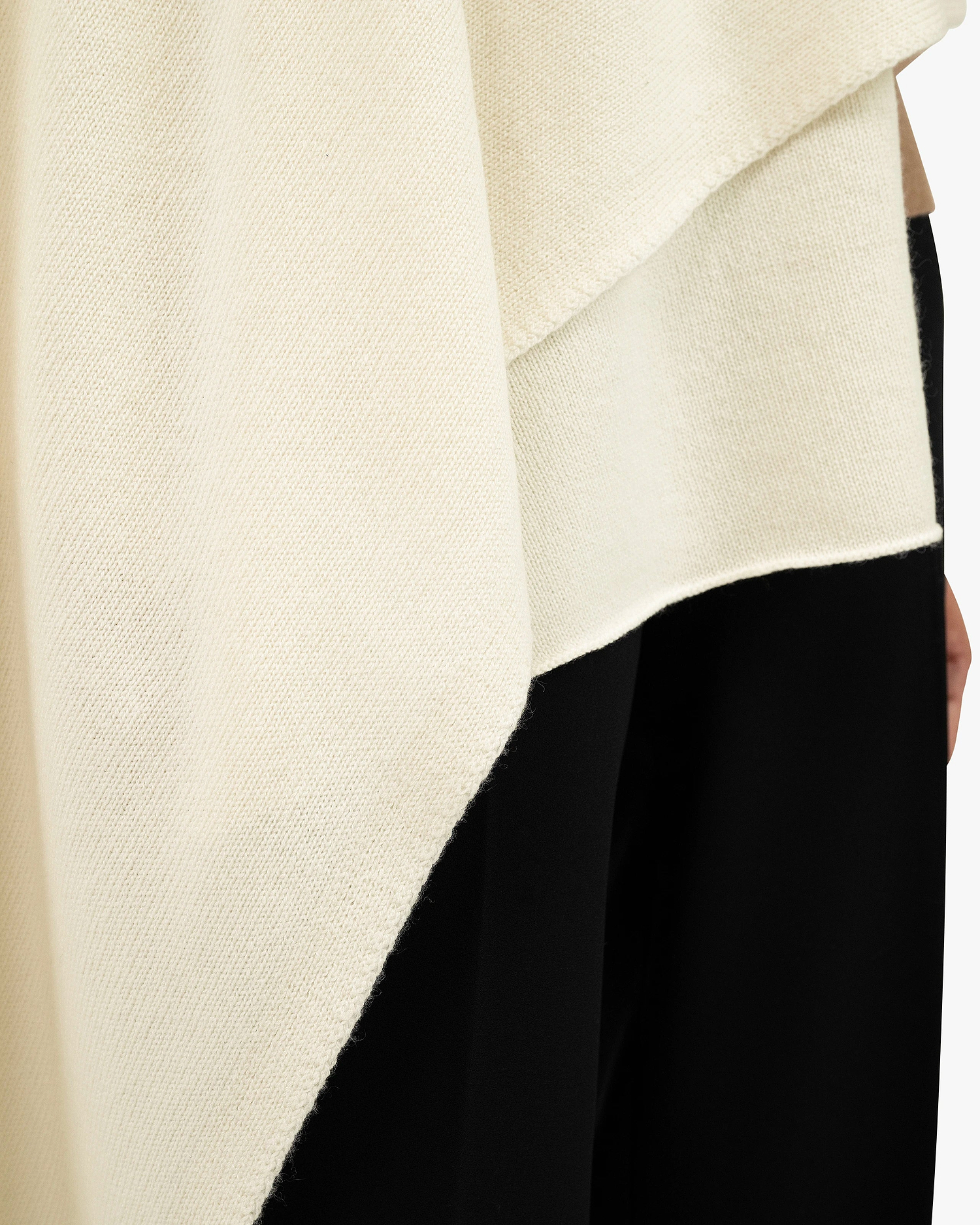 Courmayeur Maxi Wrap - White Cashmere