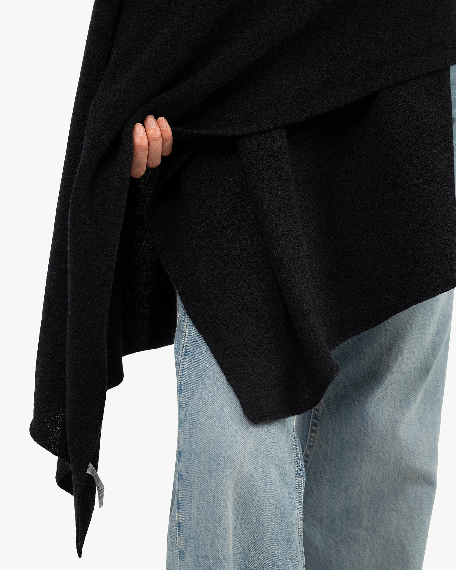 Courmayeur Maxi Wrap - Black Cashmere