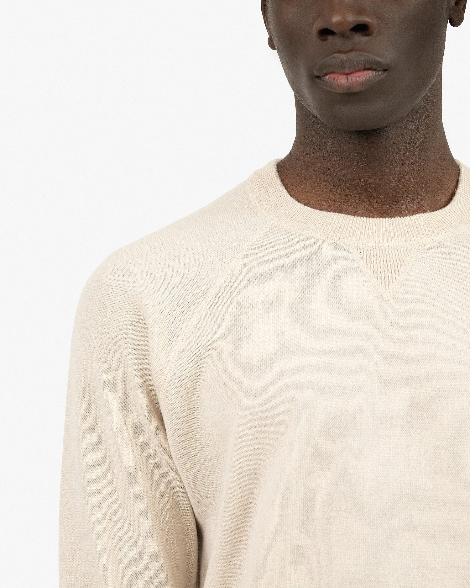 Men's Arcore Raglan Crew Neck Sweater - Light Beige Cashmere
