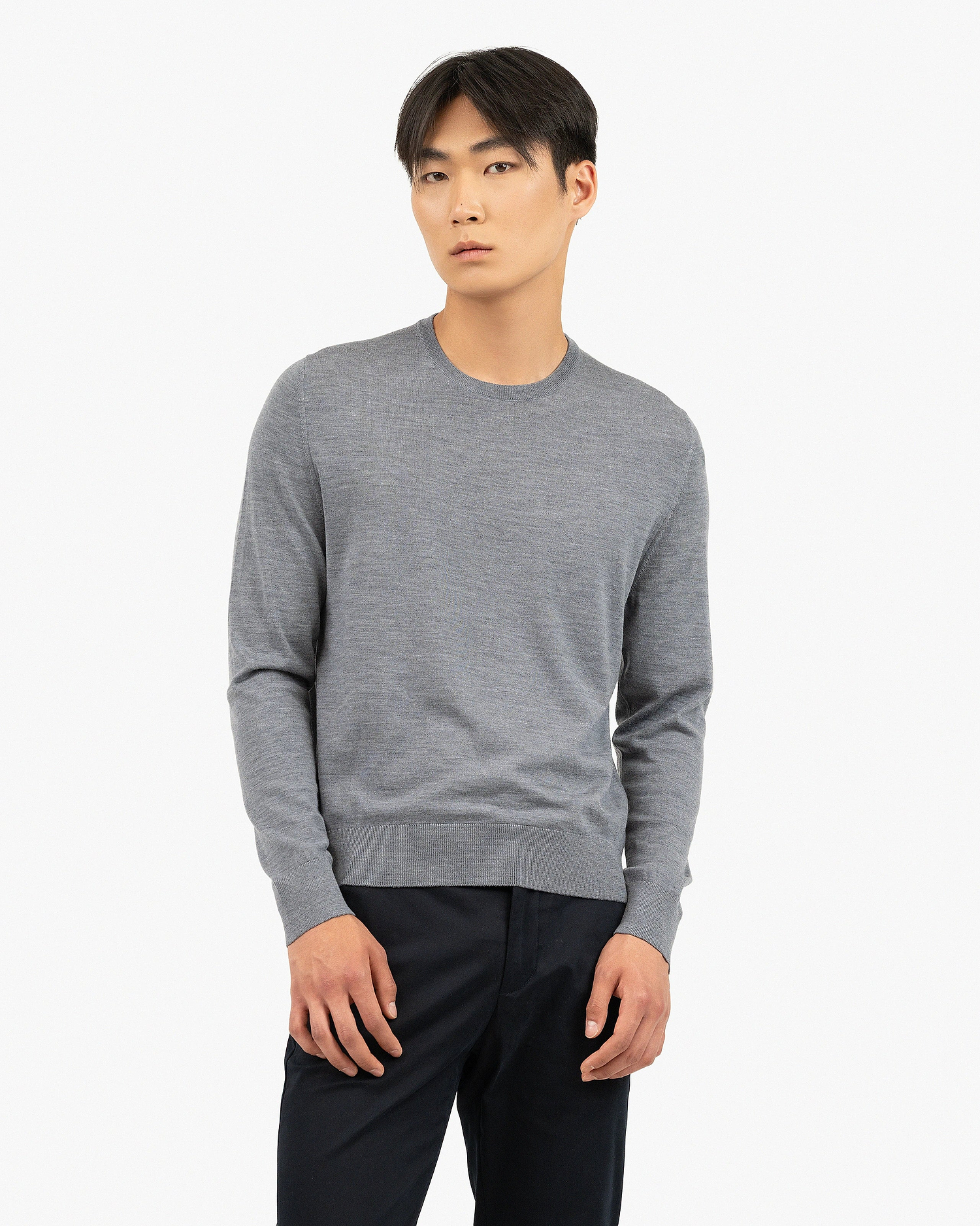 Men's Belmond Crew Neck Sweater - Grey Merino Superfine