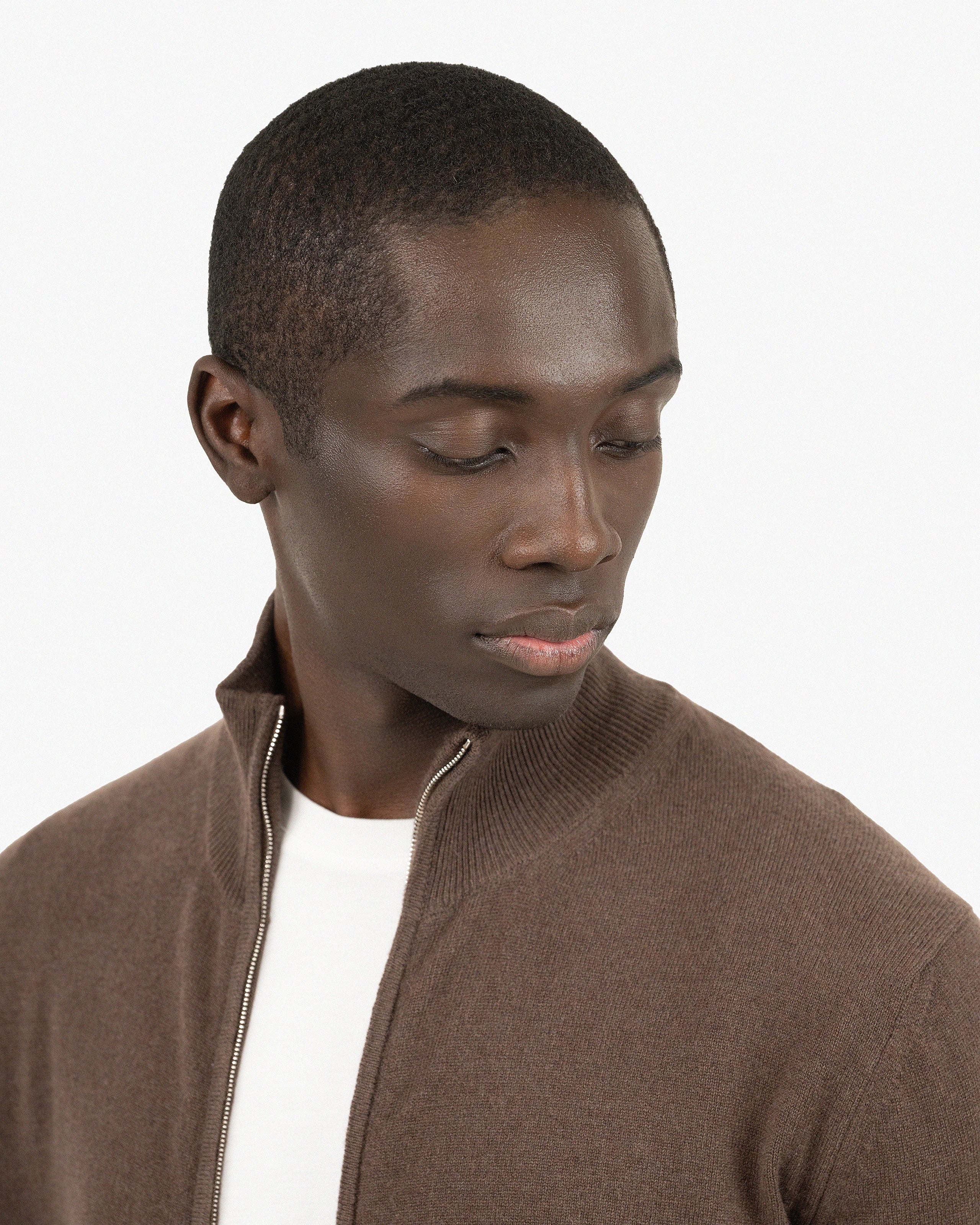 Men's Classic Zip Cashmere Cardigan - Brown | MaisonCashmere