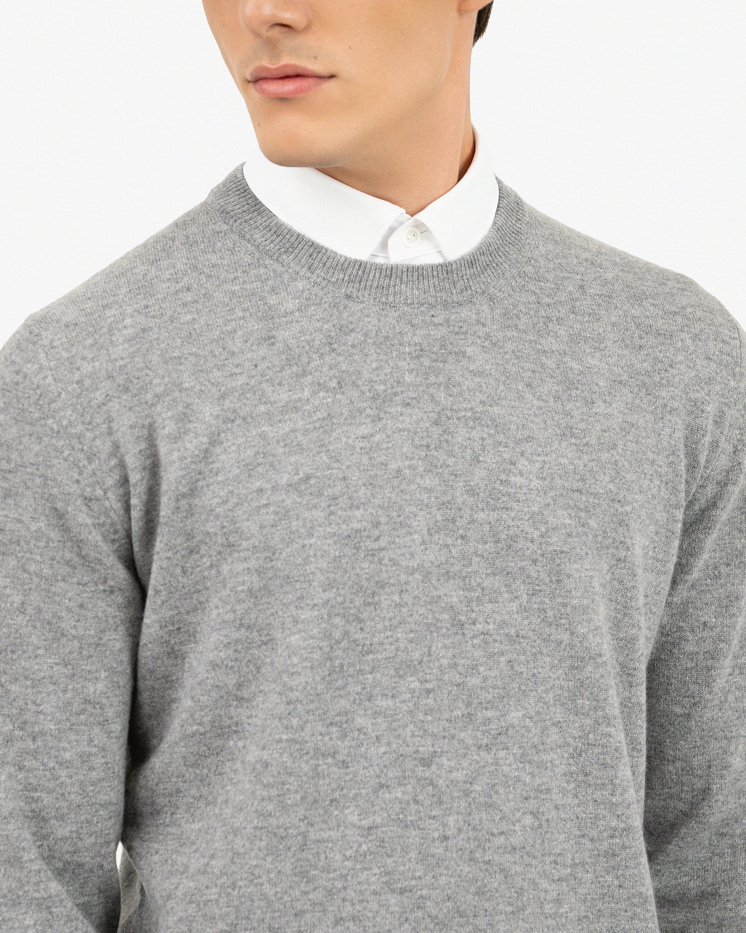 Men's Classic Crew Neck Sweater - Medium Grey Cashmere