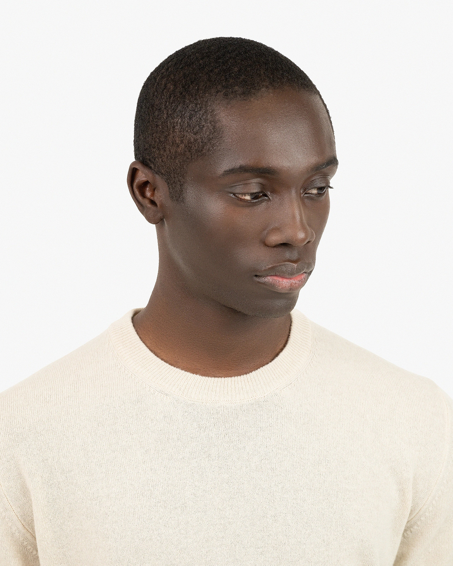 Men's Classic Crew Neck Sweater - Light Beige Cashmere