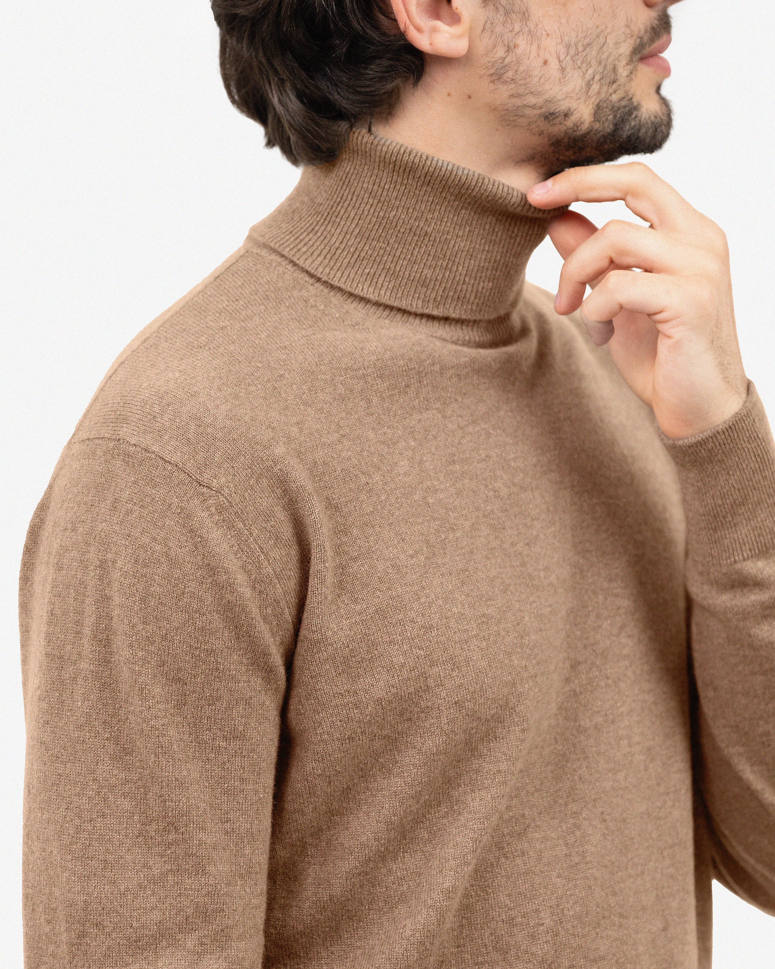 Men's Classic Turtleneck Sweater - Light Brown Cashmere