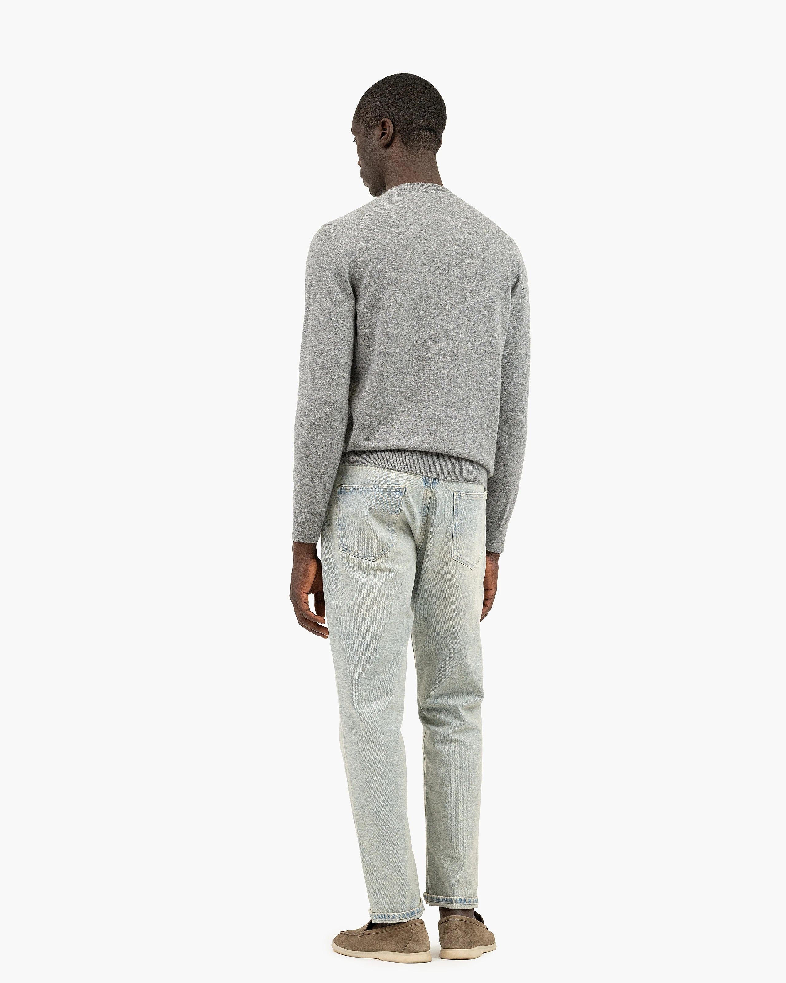 Men's Classic V-Neck Sweater - Medium Grey Cashmere