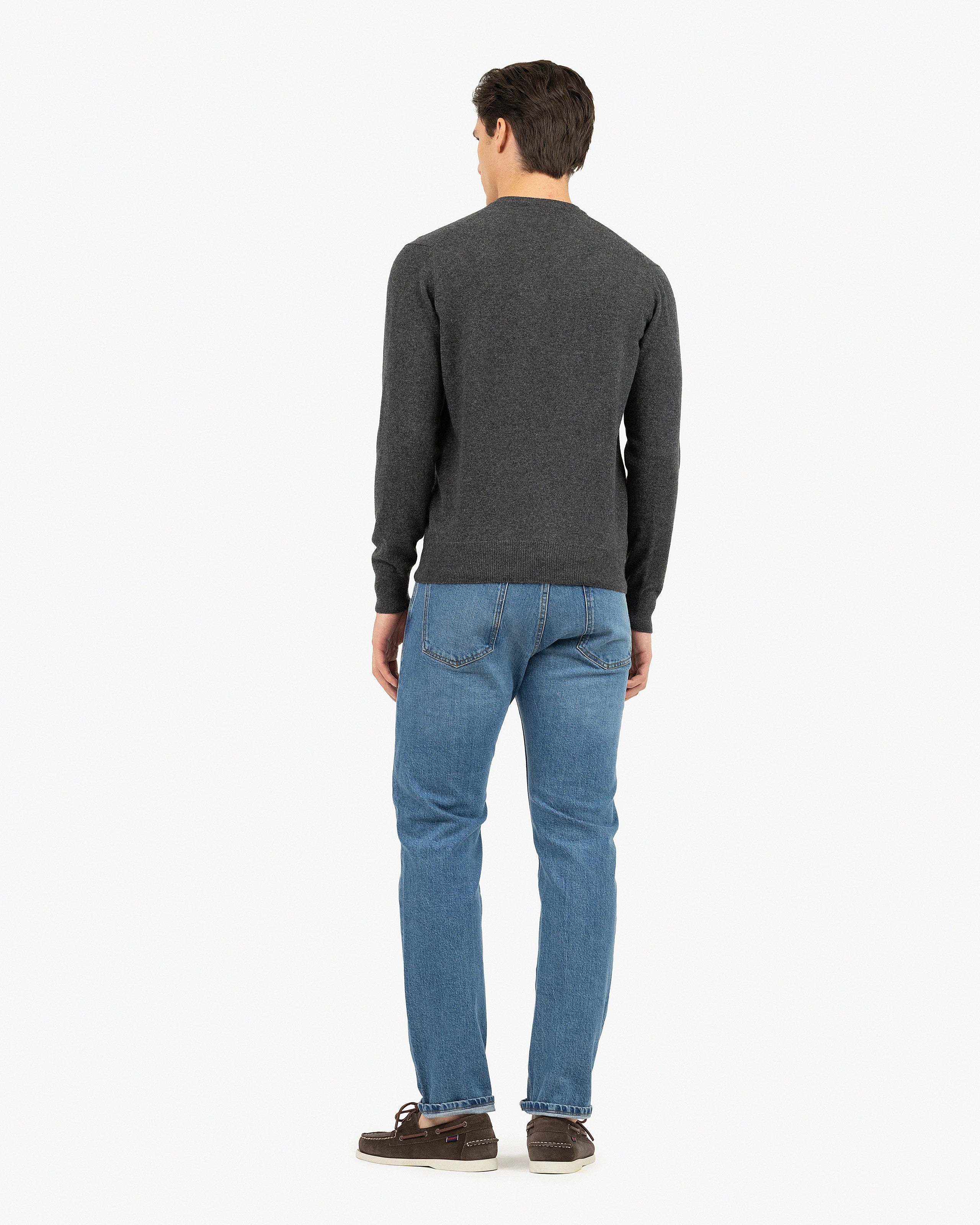 Men's Classic V-Neck Sweater - Charcoal Cashmere