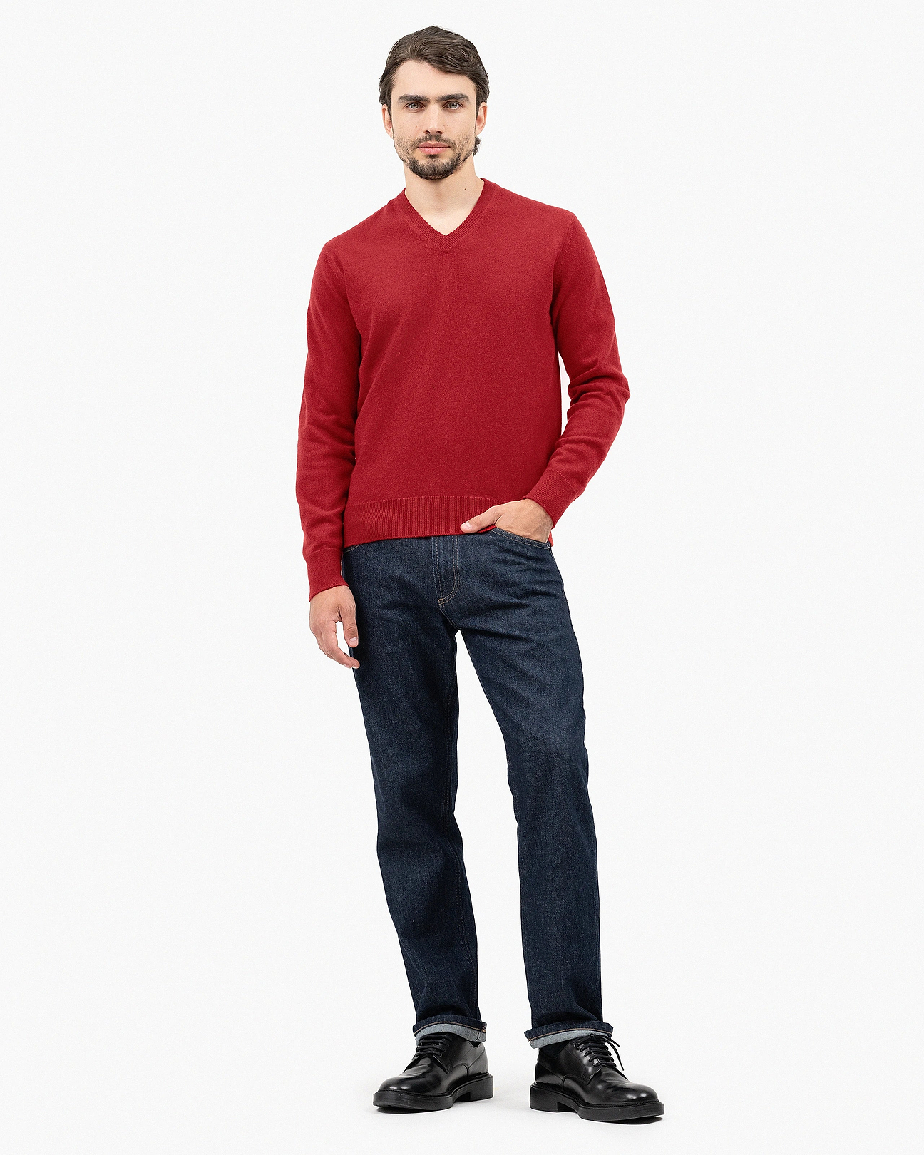 Men's Classic Cashmere V-Neck Sweater - Red | MaisonCashmere
