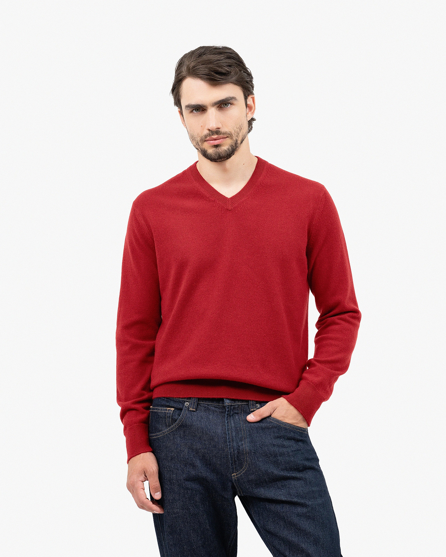 Men's Classic V-Neck Sweater - Red Cashmere