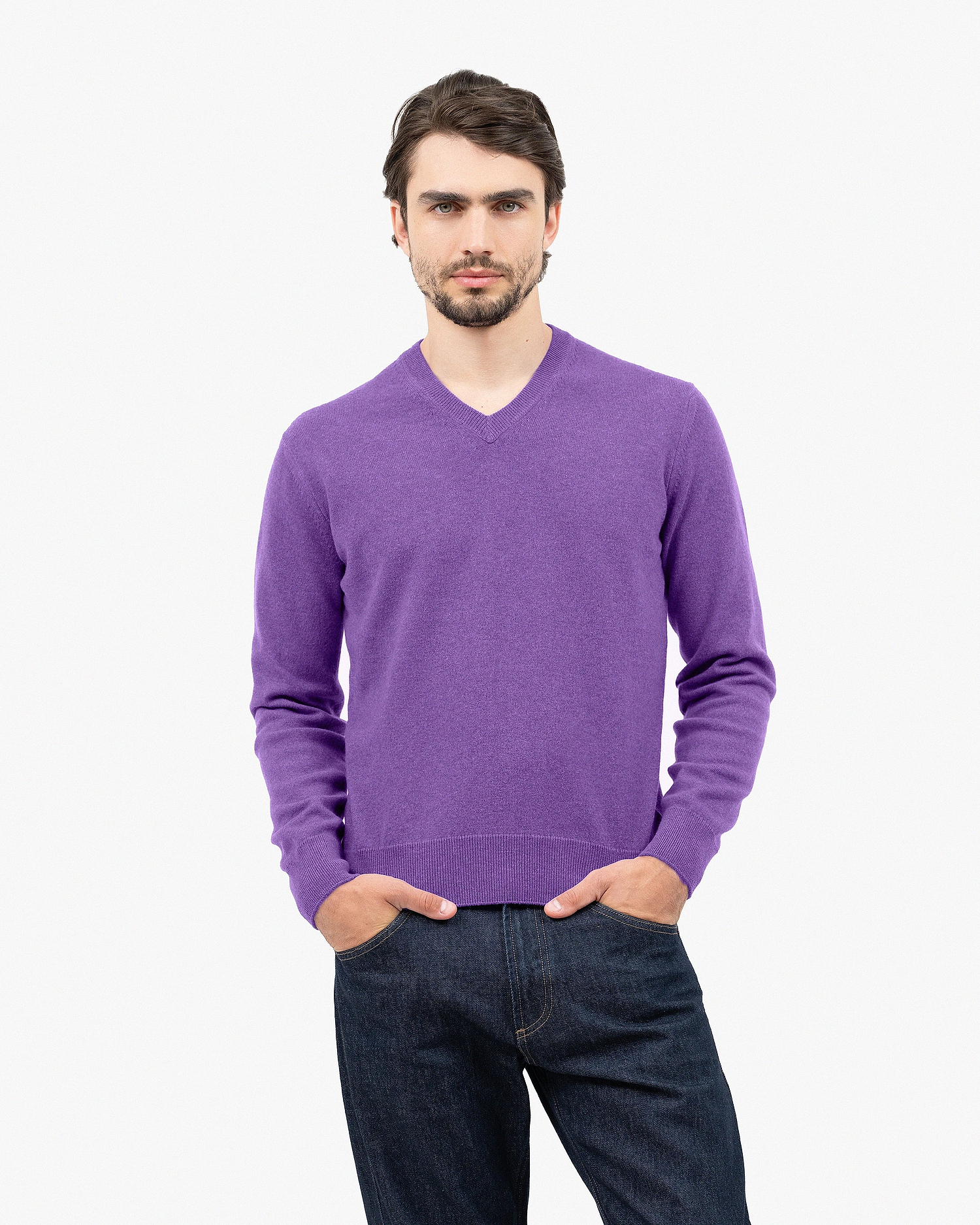 Men's Classic V-Neck Sweater - Purple Cashmere