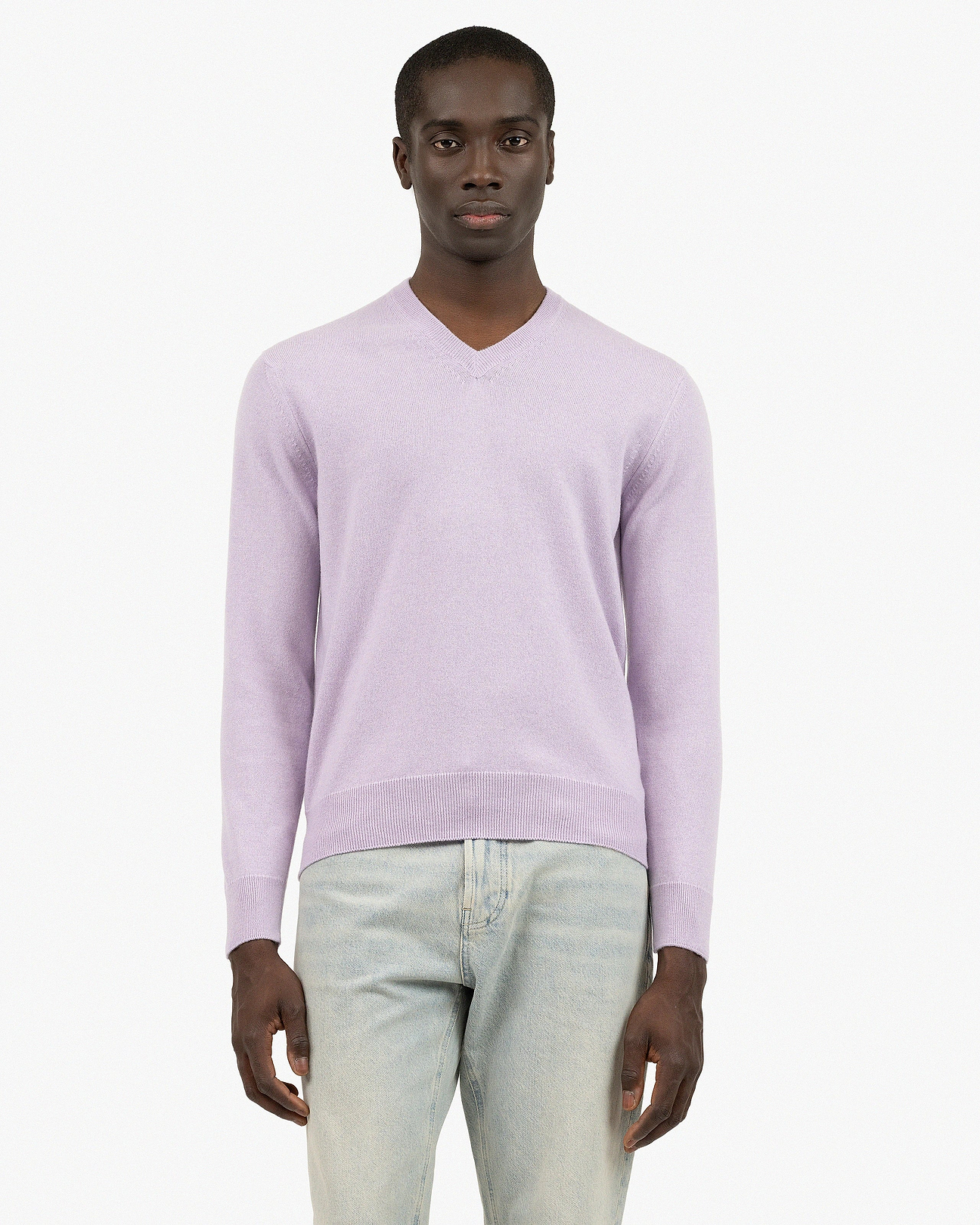 Men's Classic Cashmere V-Neck Sweater - Lilac | MaisonCashmere