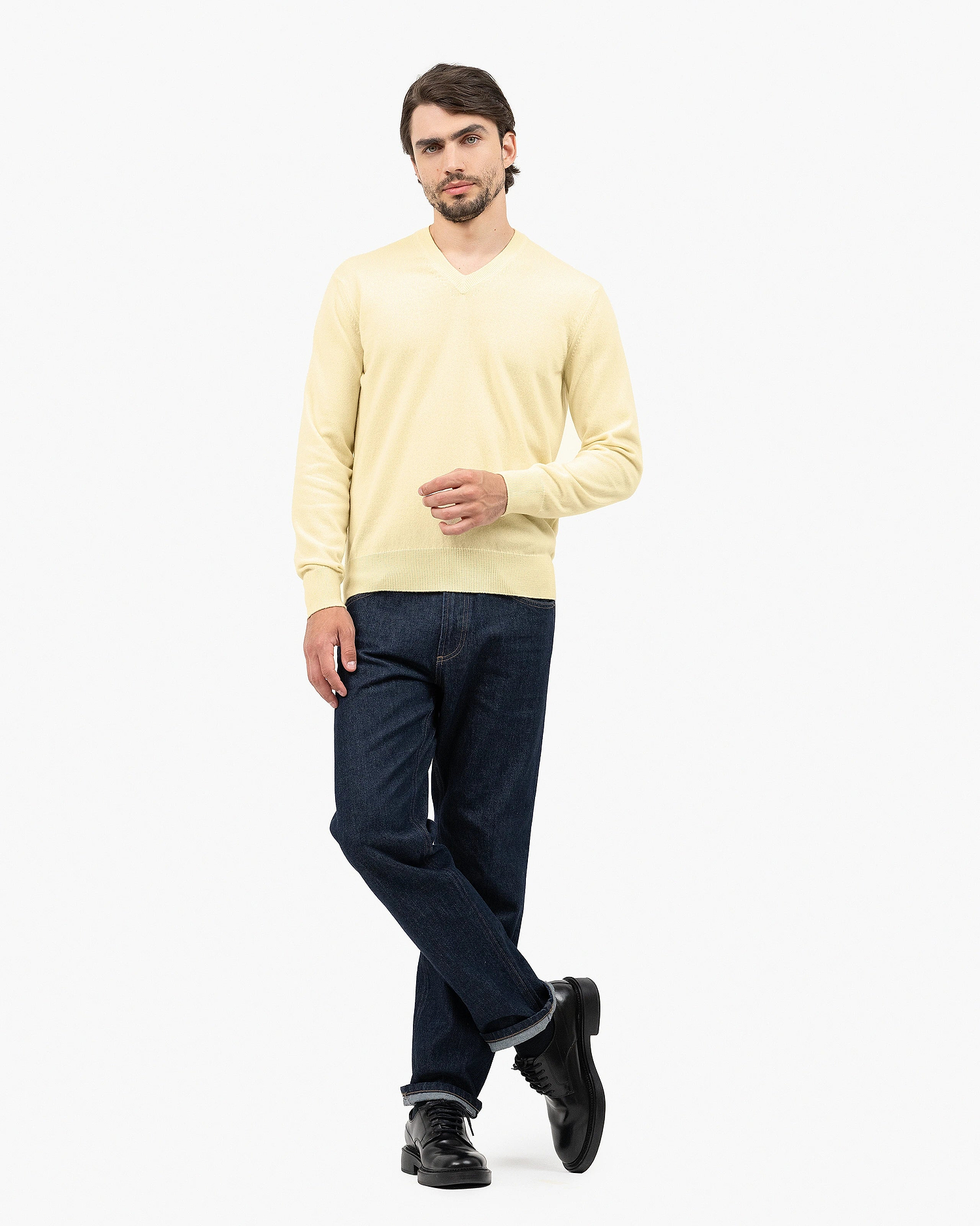 Men's Classic V-Neck Sweater - Yellow Cashmere