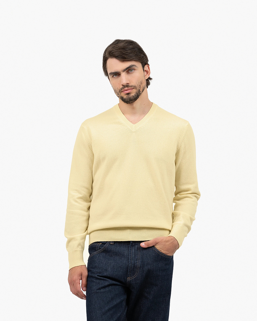 Men's Classic V-Neck Sweater - Yellow Cashmere