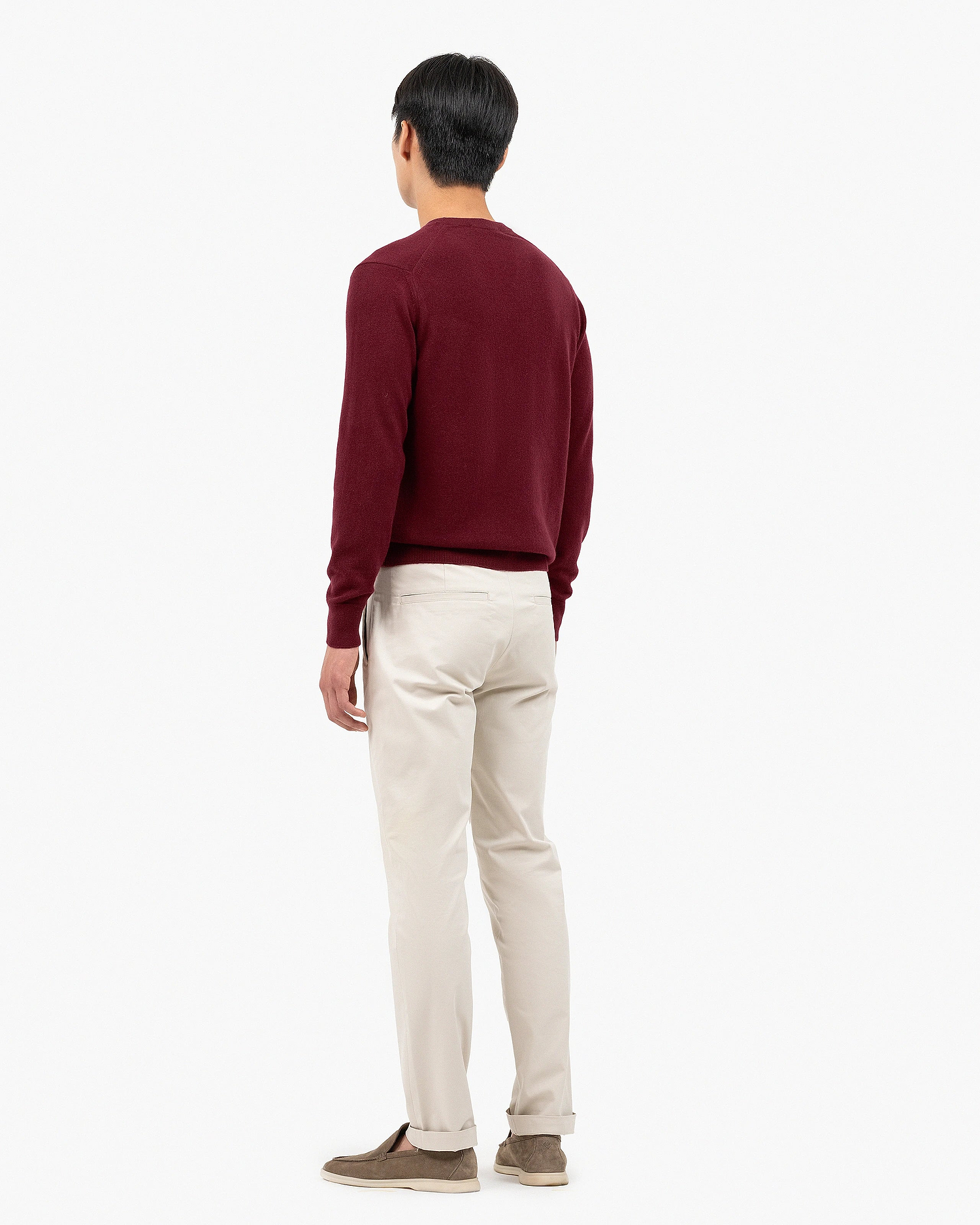 Men's Classic V-Neck Sweater - Bordeaux Cashmere