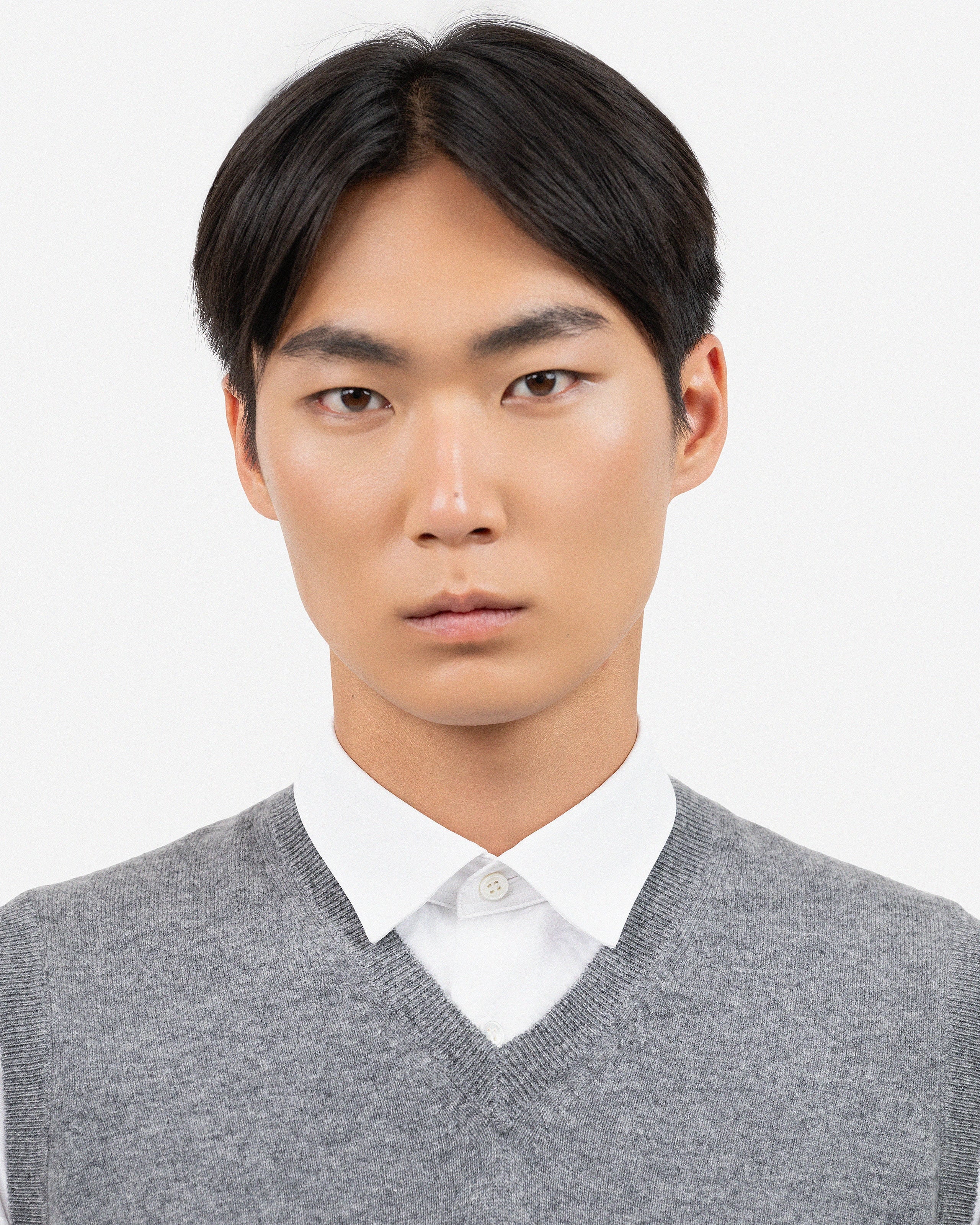 Men's Classic Cashmere Vest - Medium Grey | MaisonCashmere