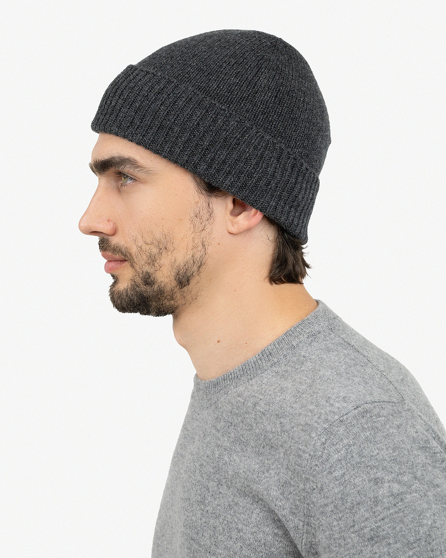 Men's Essential Hat - Charcoal Cashmere