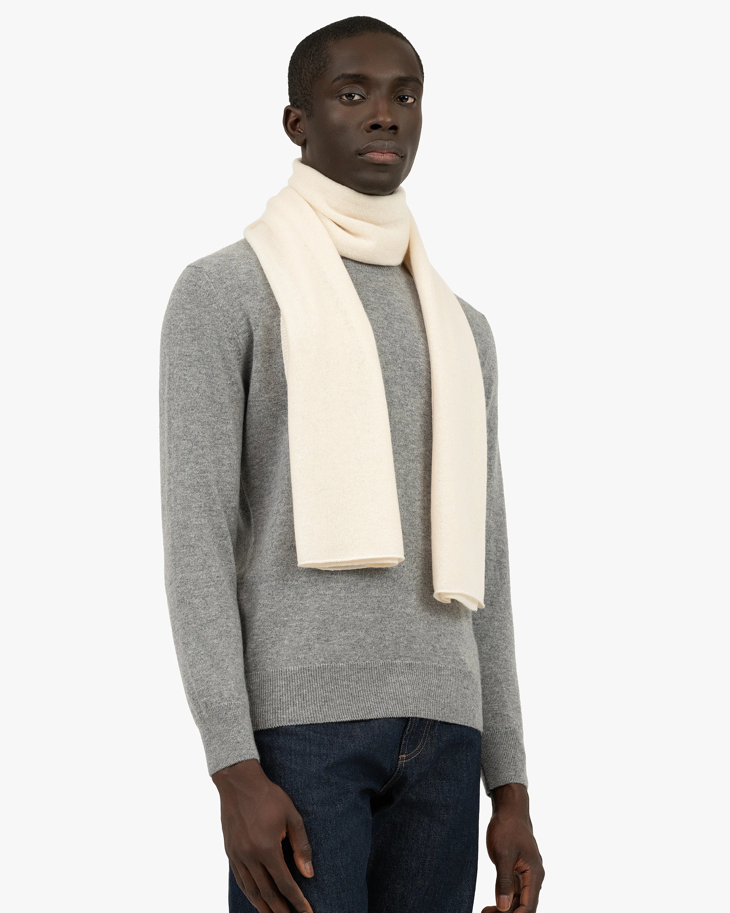 Men's Essential Maxi Scarf - White Cashmere