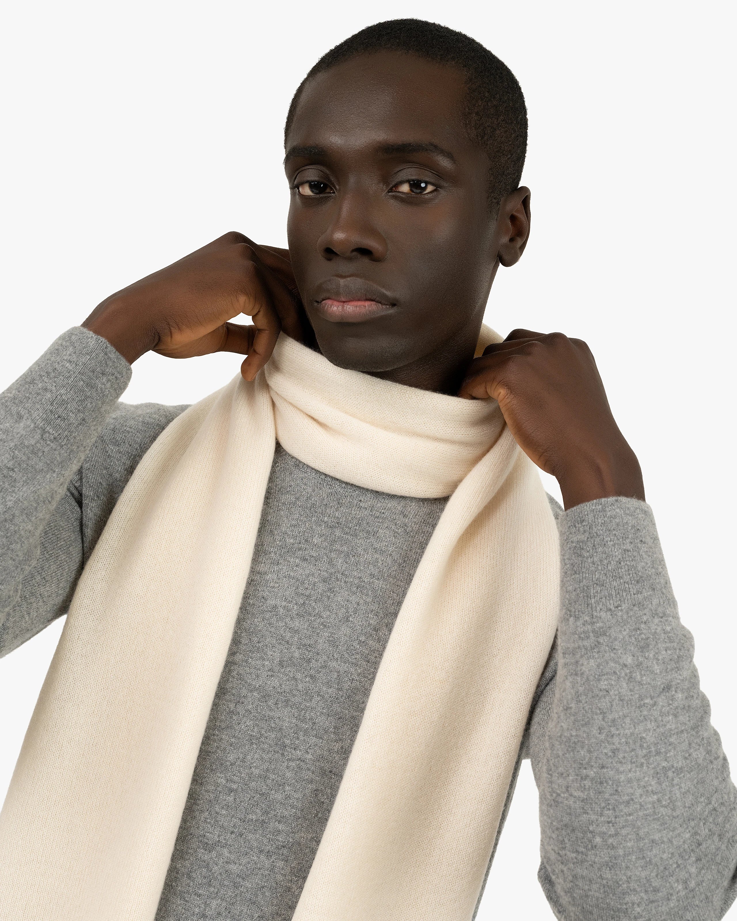 Essential Maxi Cashmere Scarf for Men - White | MaisonCashmere