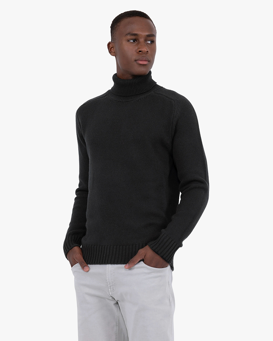 Men's Moritz Turtleneck Sweater - Black Merino