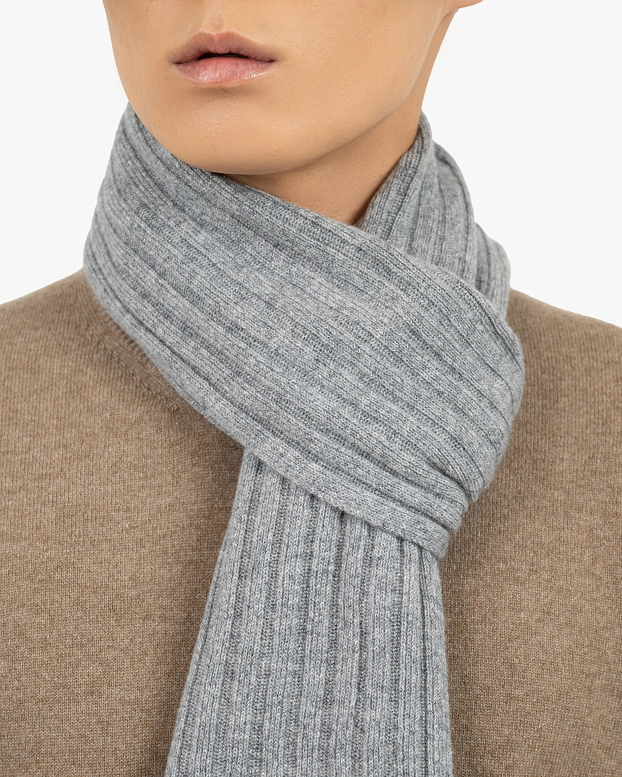 Men's Ribbed Scarf - Medium Grey Cashmere