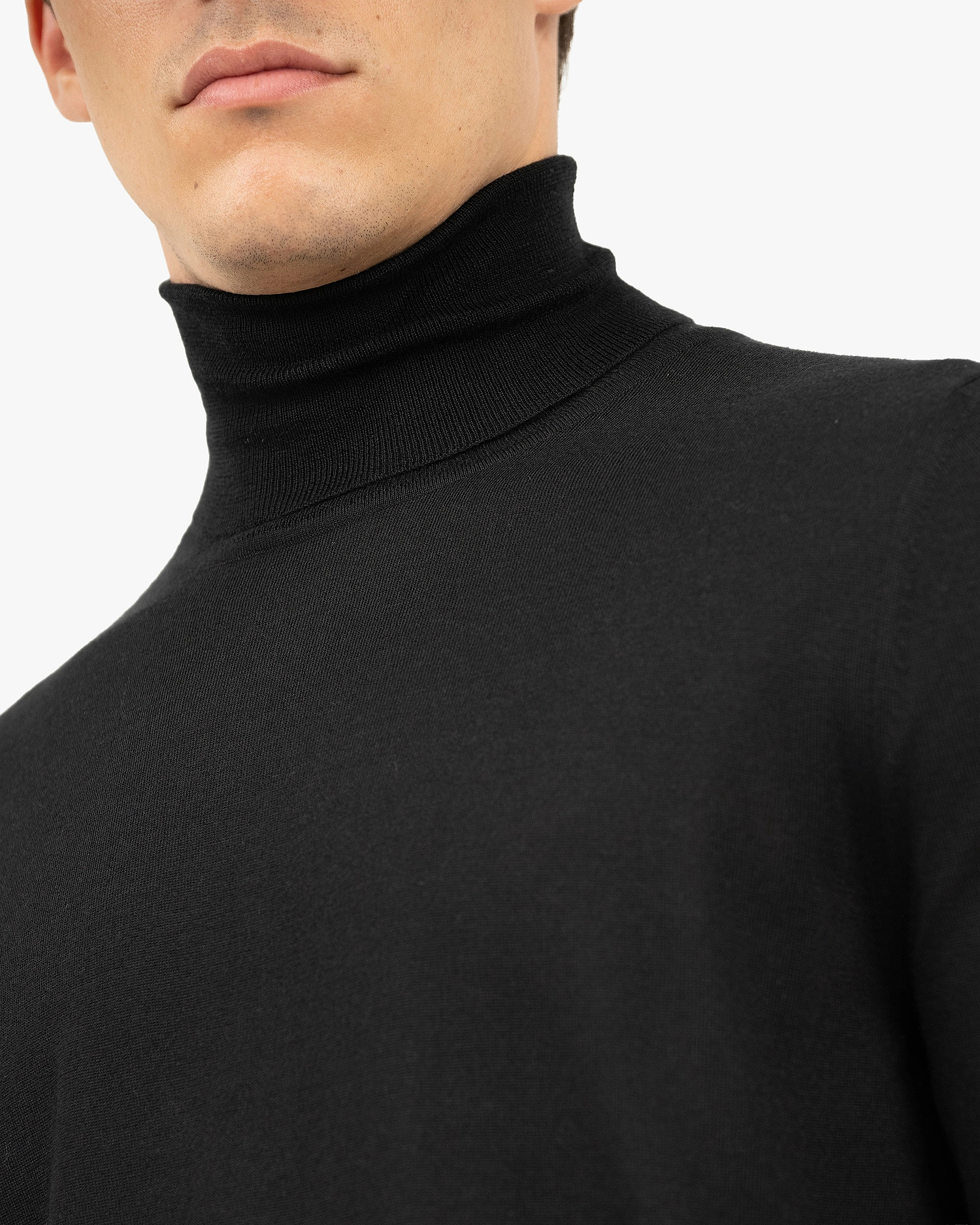 Men's Ritz Turtleneck Sweater - Black Cashmere / Seta