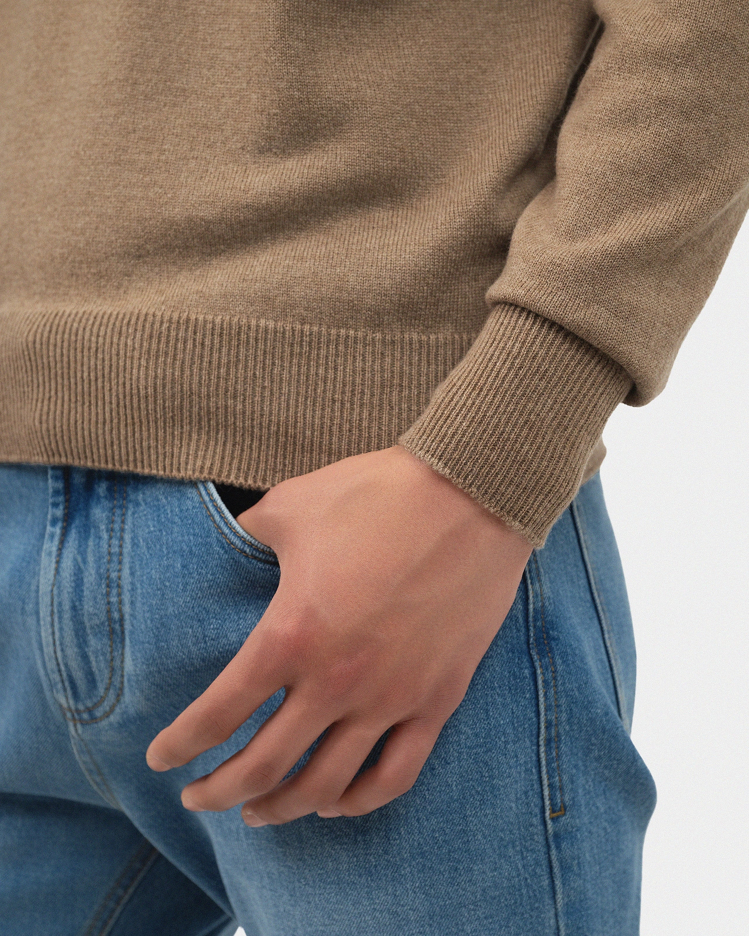 Men's Saxon Crew Neck Sweater - Hazelnut Merino