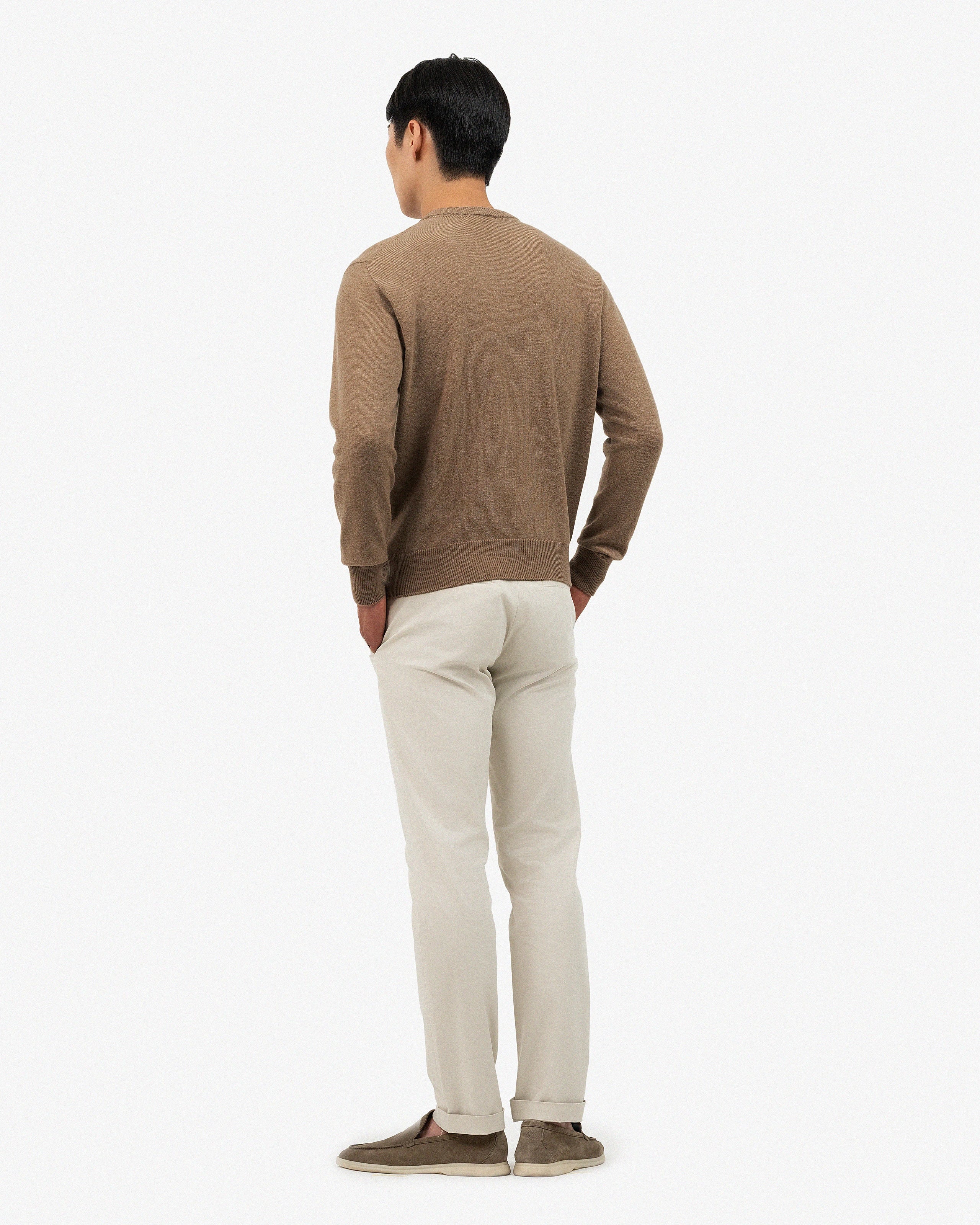 Men's Saxon V-Neck Sweater - Hazelnut Merino