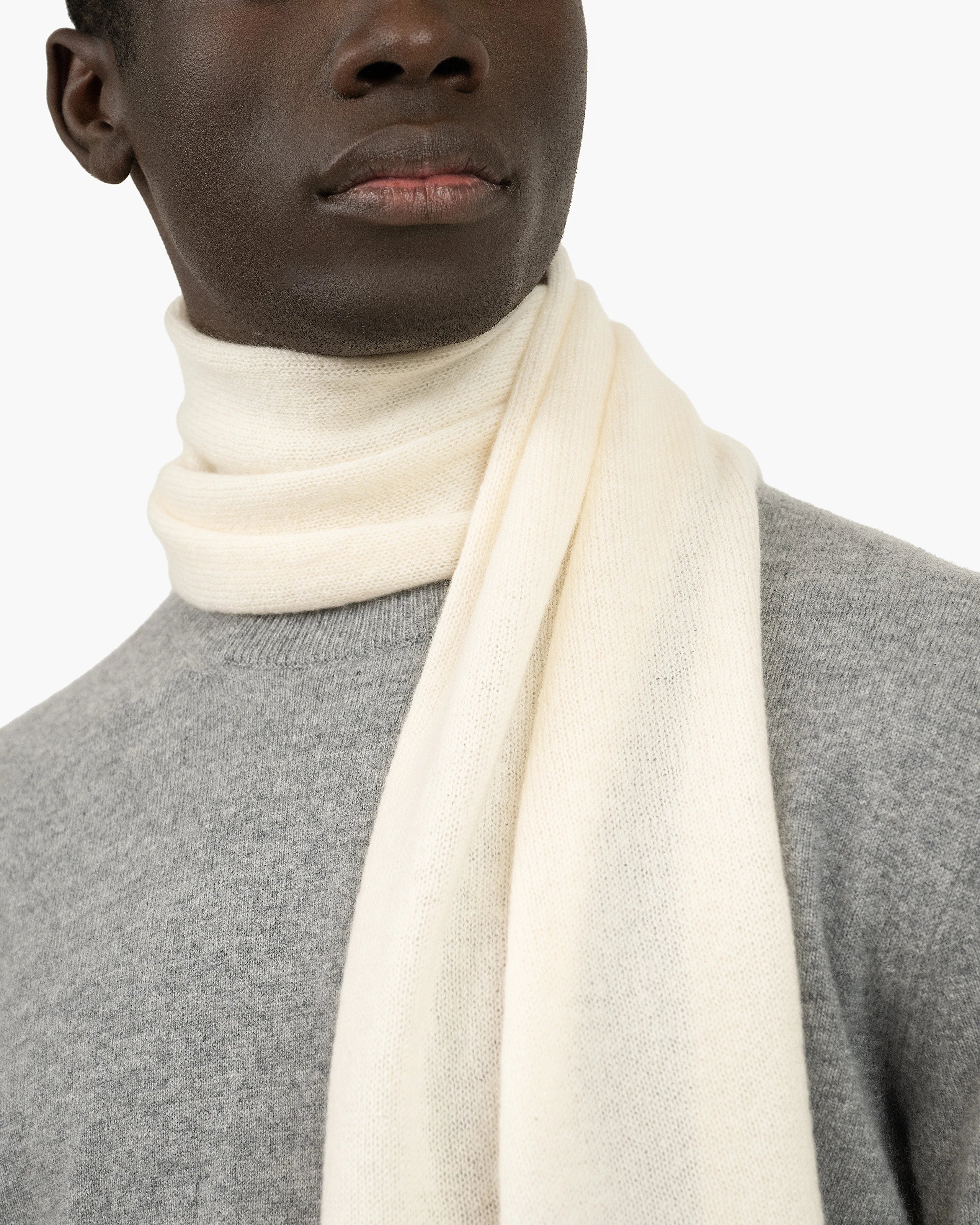 mens-scarf-essential-cashmere-
