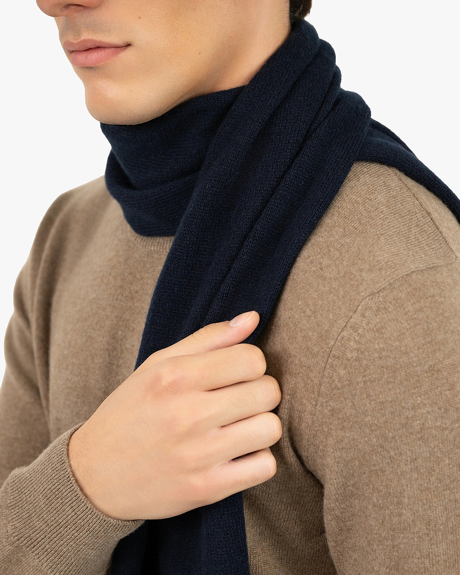Men's Essential Scarf - Night Blue Cashmere