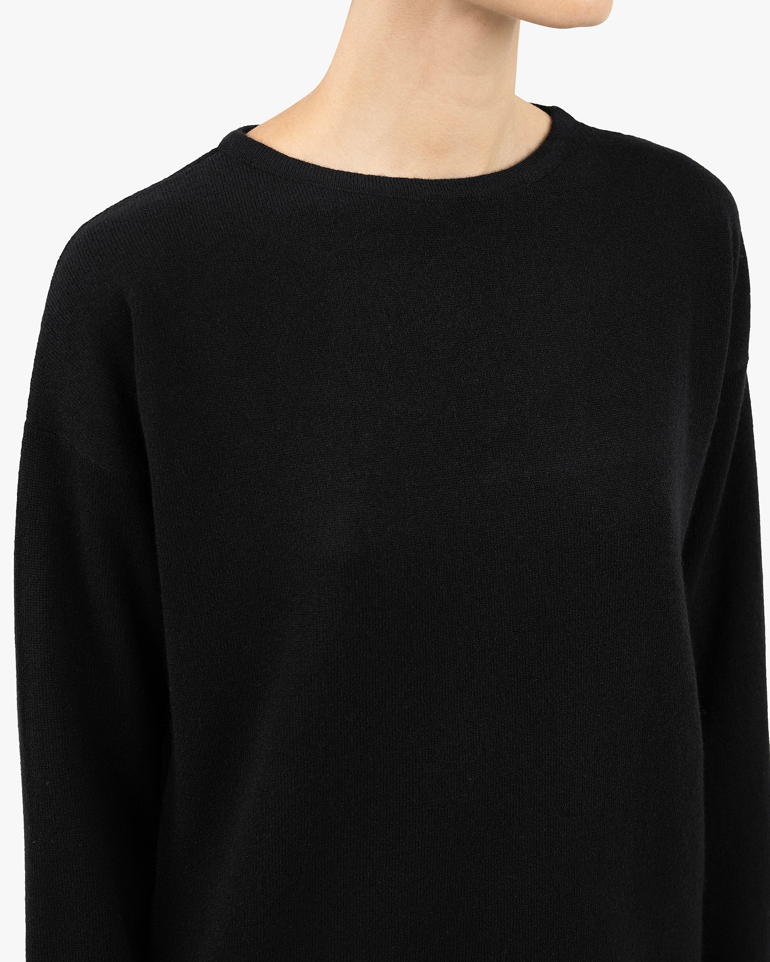Mollis Boat Neck Sweater - Black Cashmere