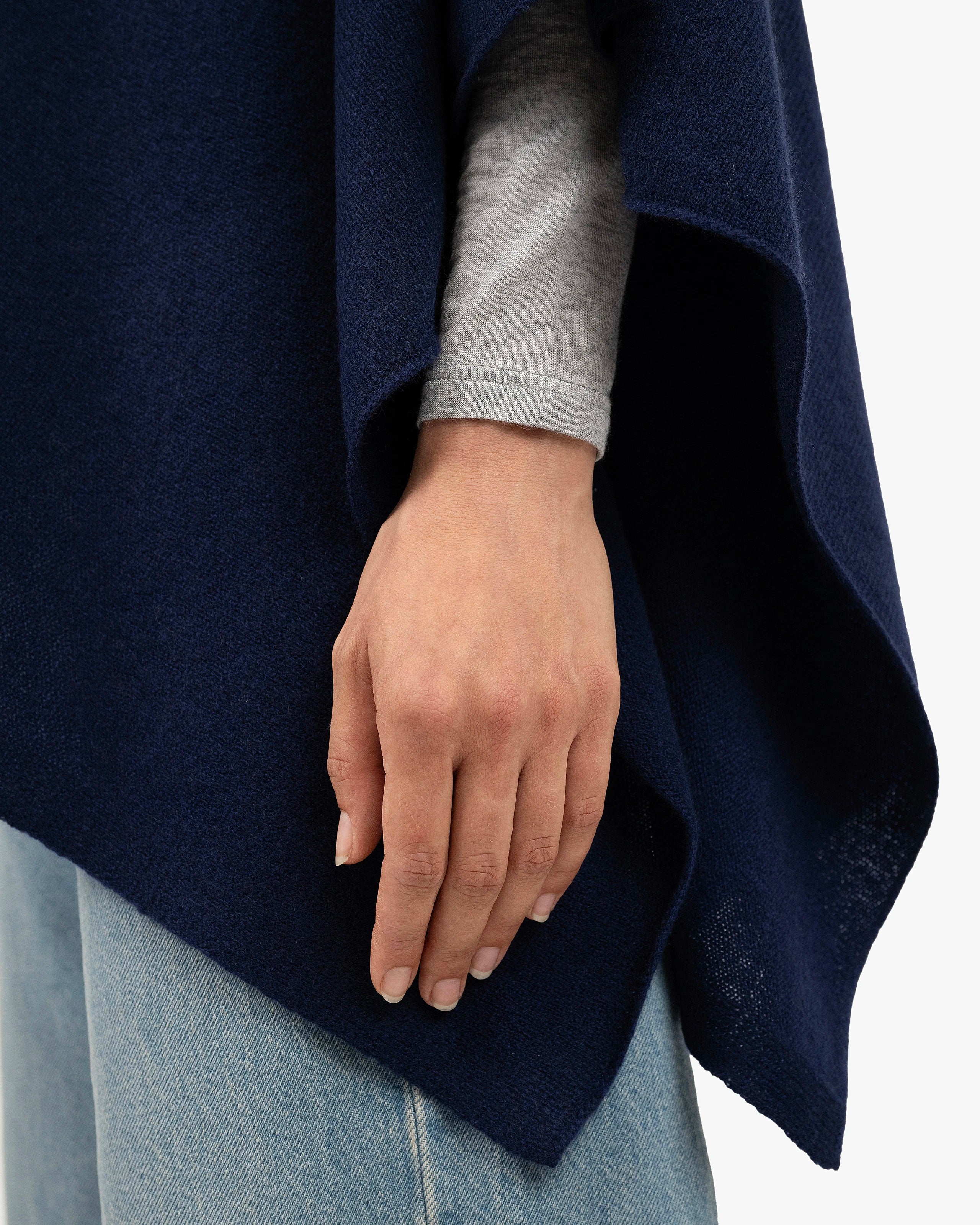 Essential Poncho - Blue Cashmere