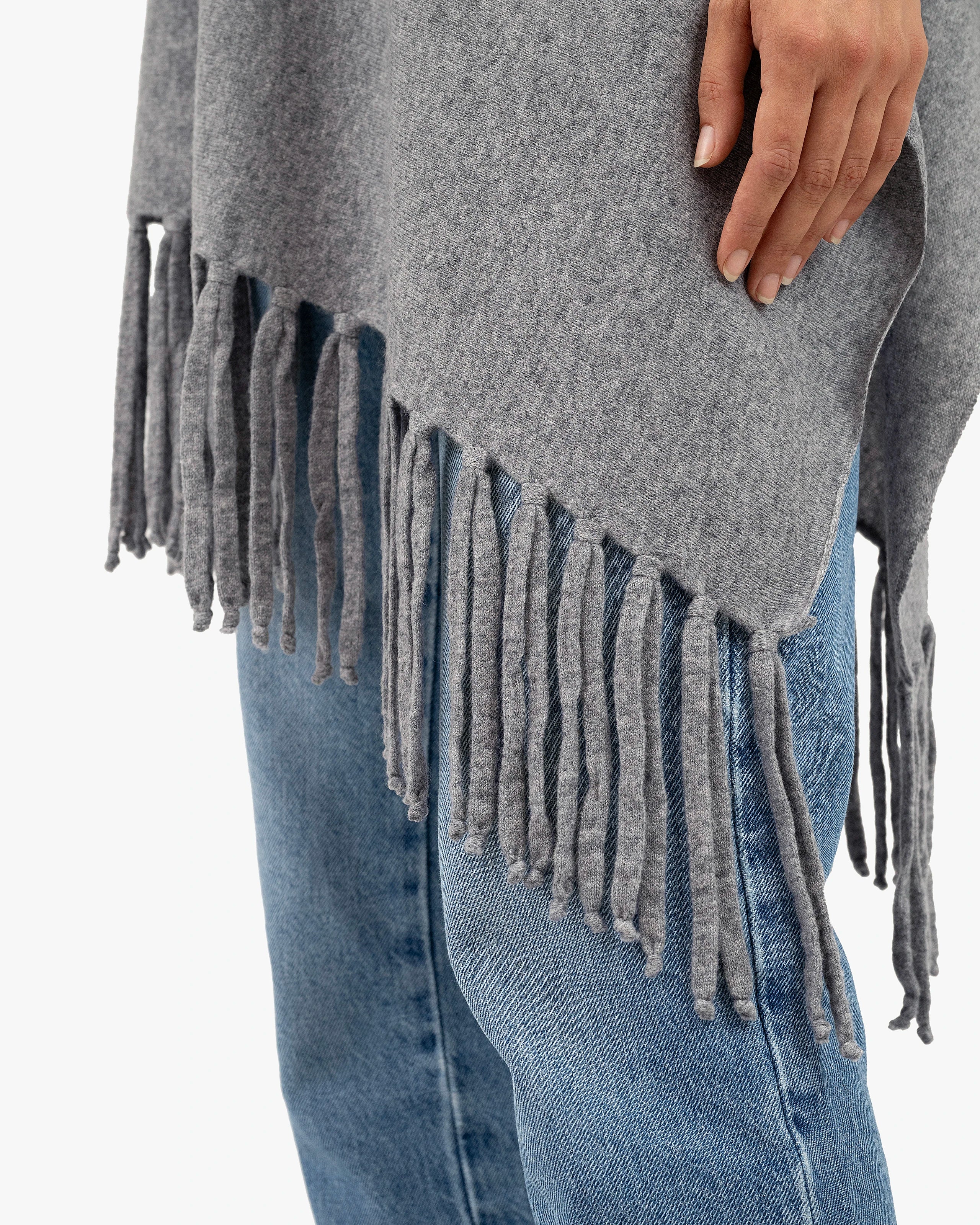 Fringed Cashmere Poncho - Medium Grey | MaisonCashmere