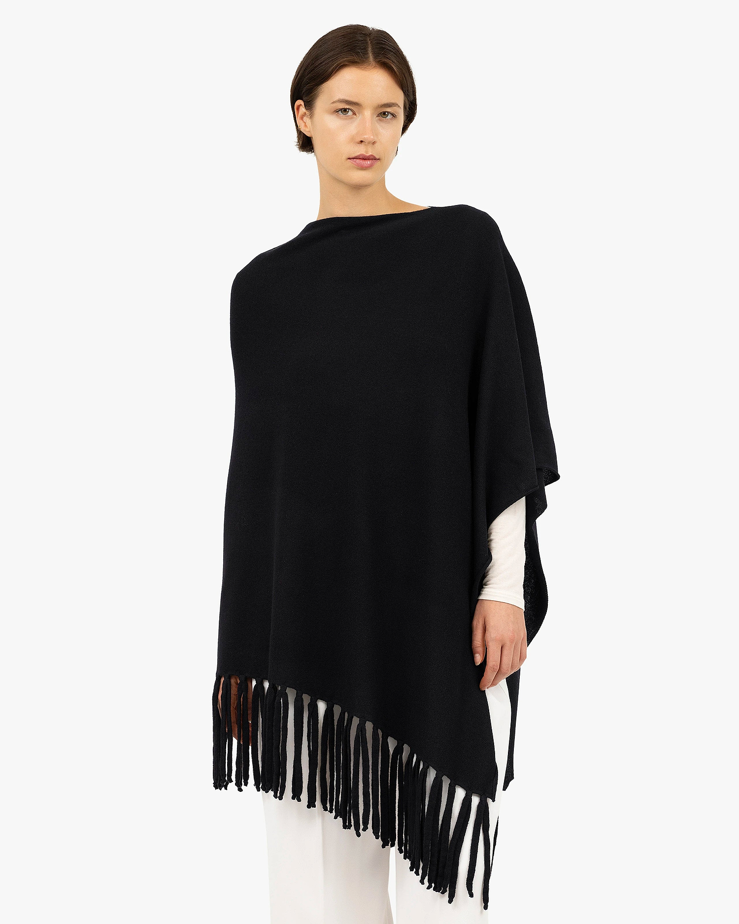 Poncho with Fringes - Black Cashmere