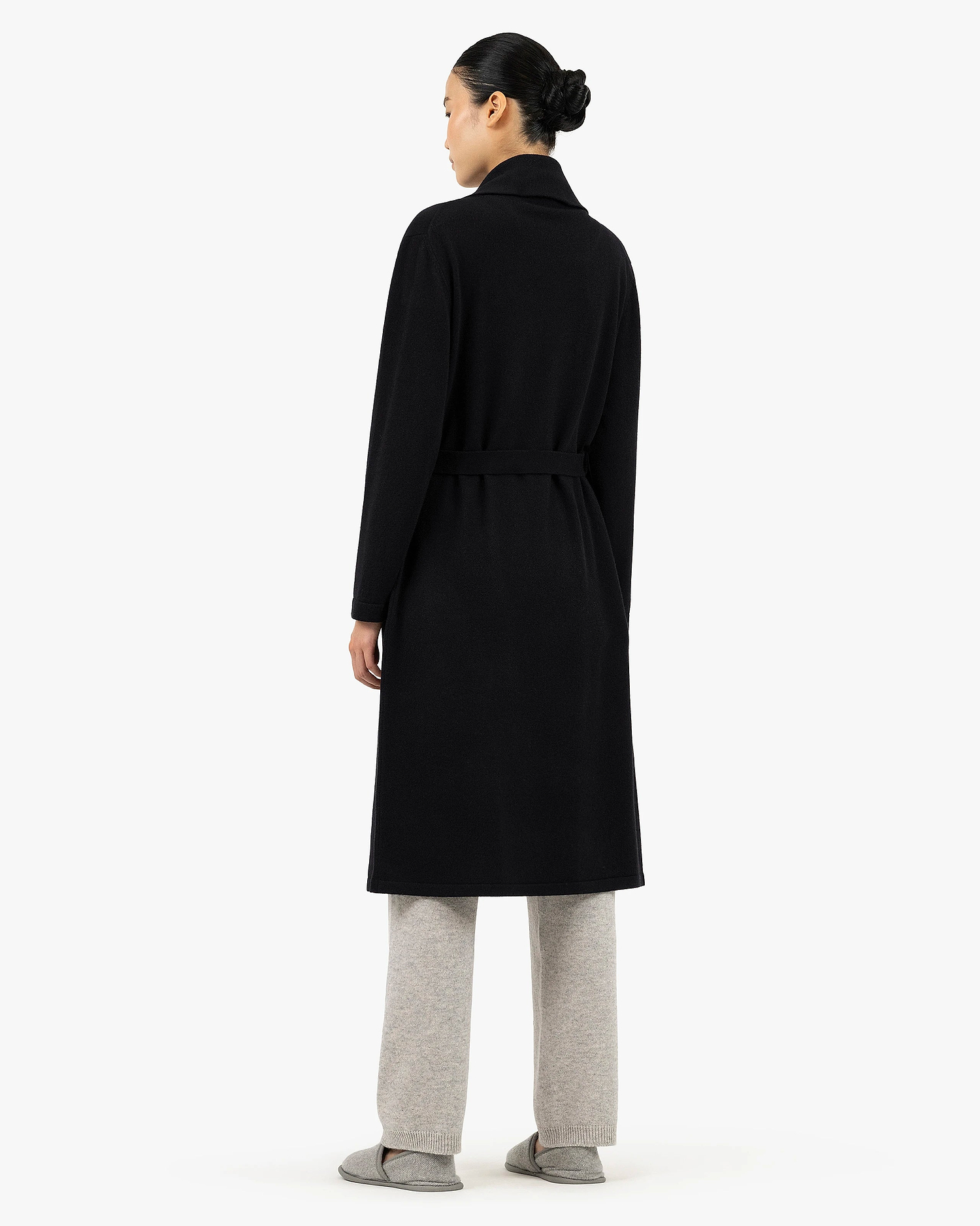 Lorien Robe - Black Cashmere