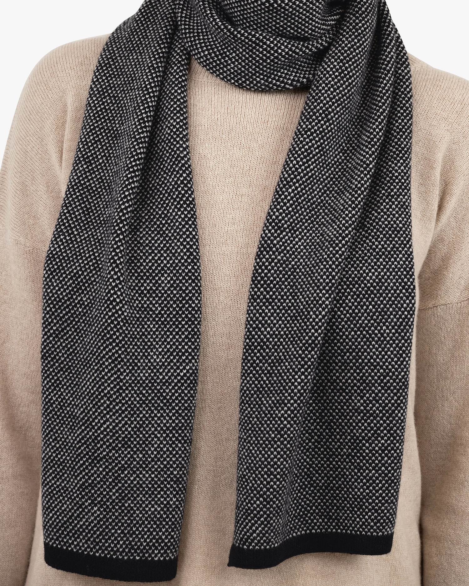 Women's San Carlo Scarf - Black Cashmere