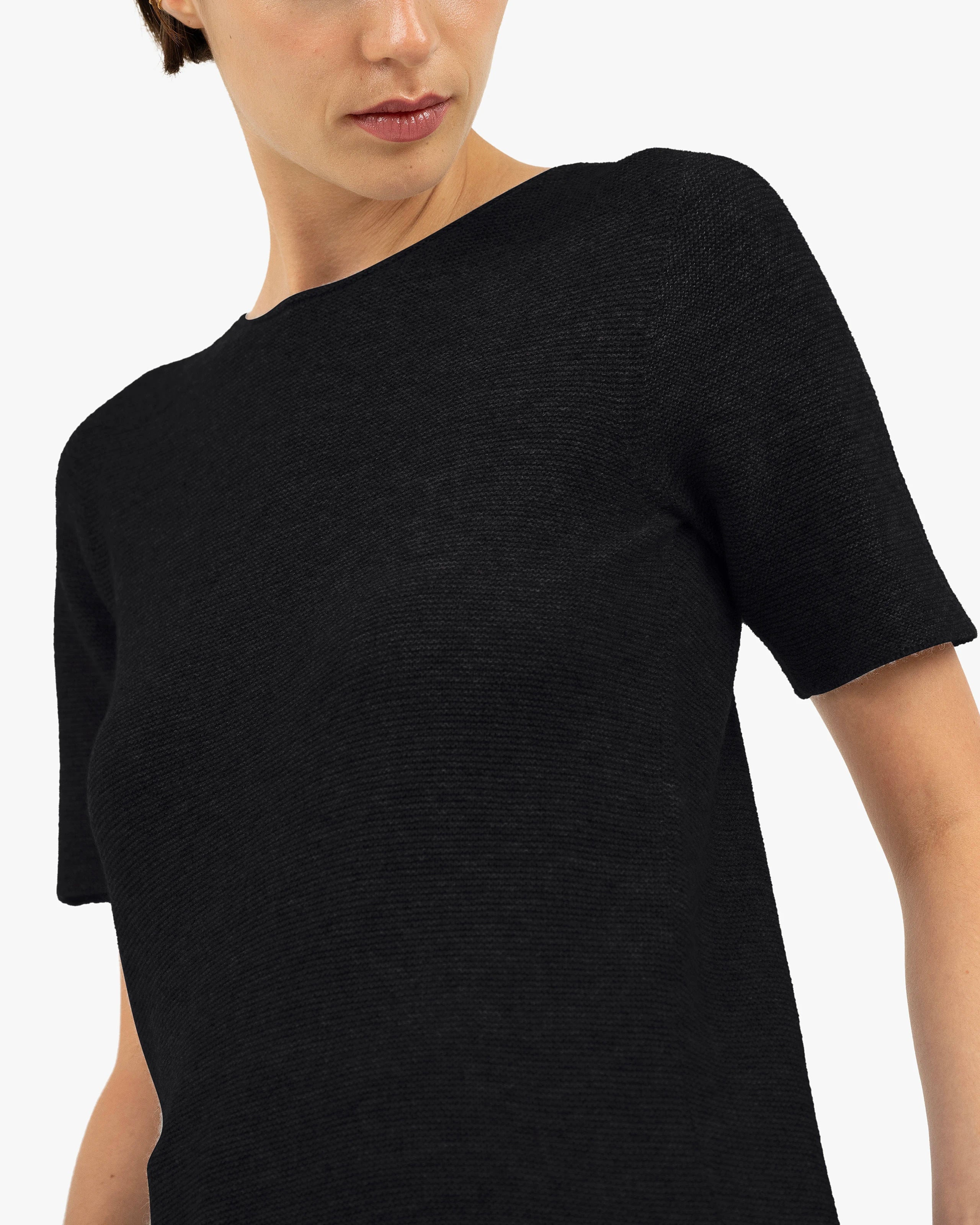 Soffio Boat Neck Tee - Black Cashmere