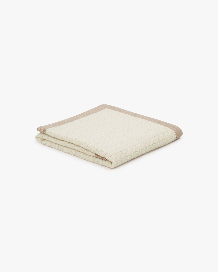 Sunday Cable Knit Throw - White Cashmere