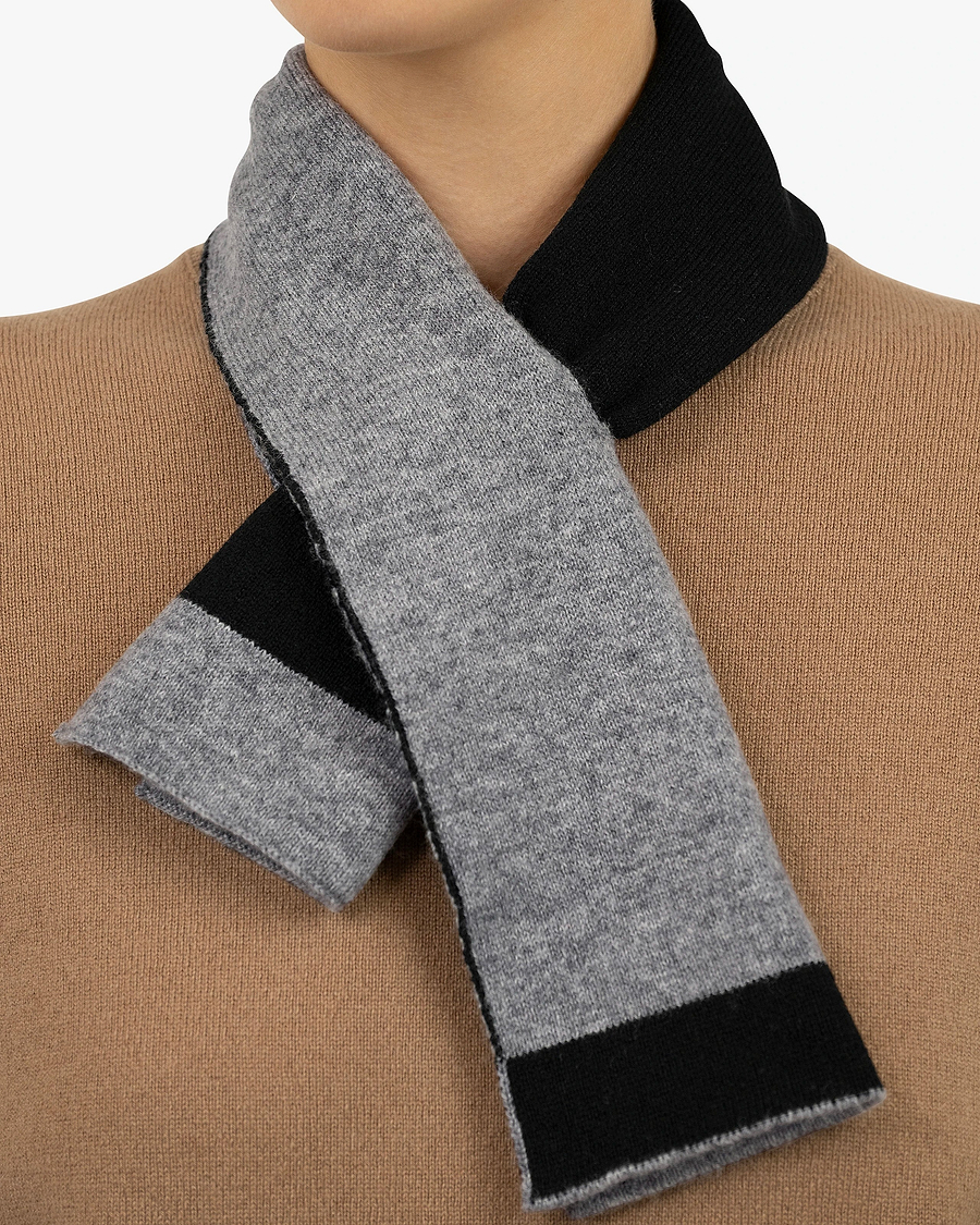 Two-Tone Neck Scarf - Black Cashmere